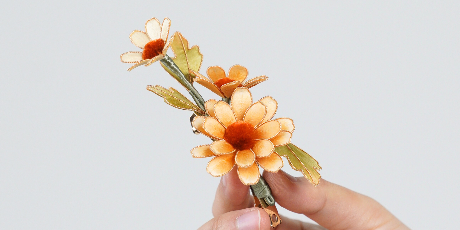 Ronghua Tutorial: How to Make Silk Daisies