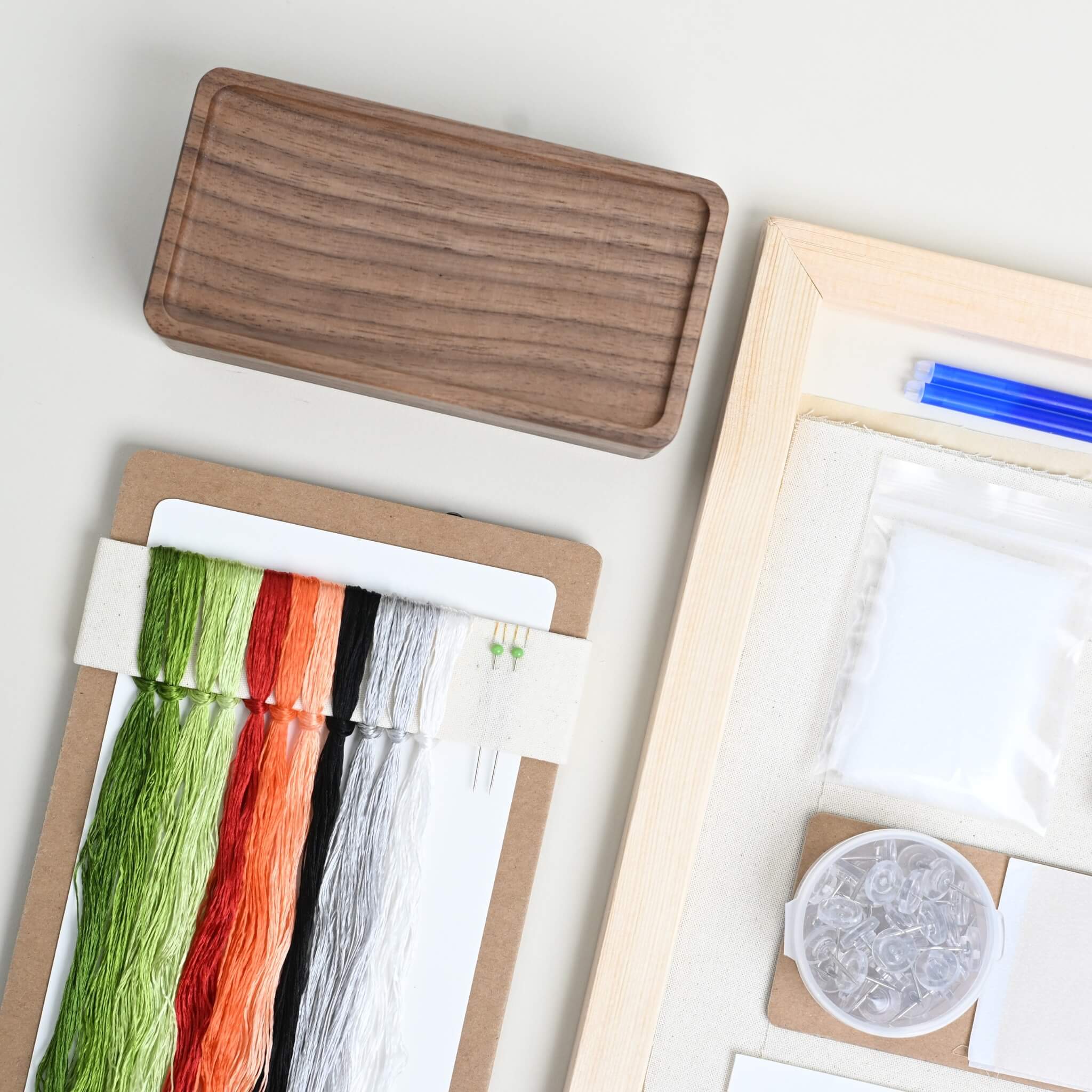 Shu Silk Embroidery DIY Kit | Willow & Swallow