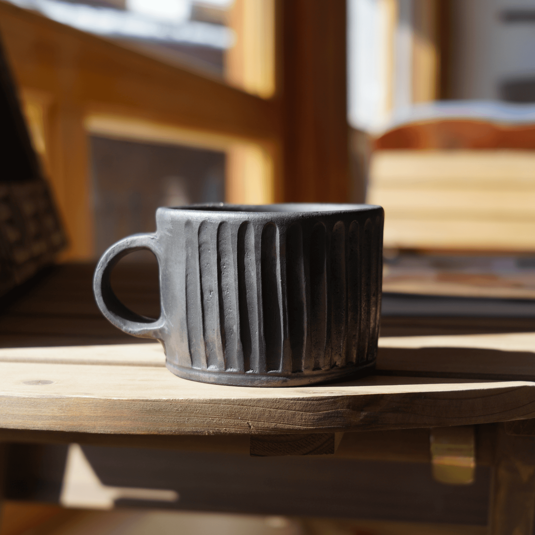 Black Pottery | Linea Sip