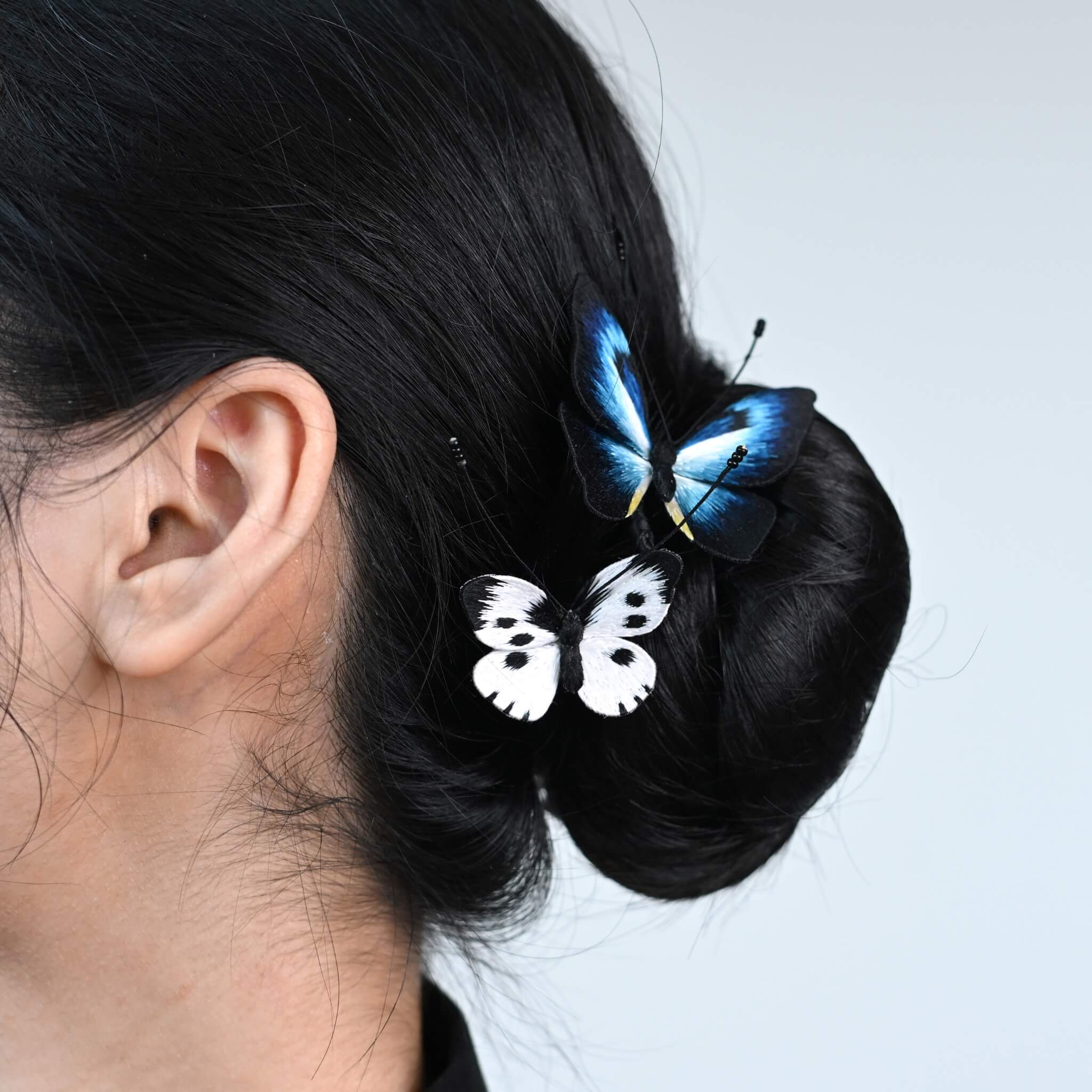 Shu Silk Embroidery DIY Kit | Morpho & Small White