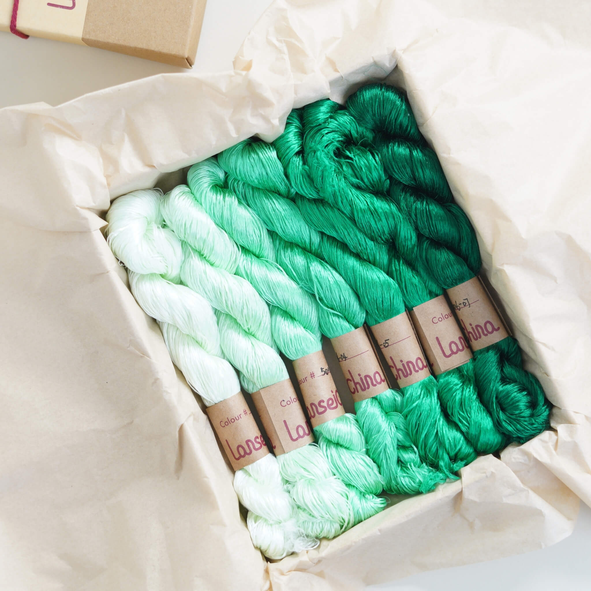 Untwisted Mulberry Silk For Ronghua | Colour #5016