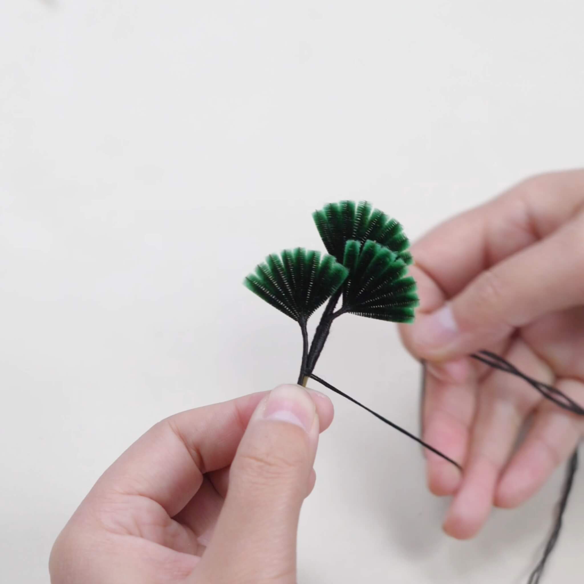 Ronghua DIY Kit | Pine Tree Bookend