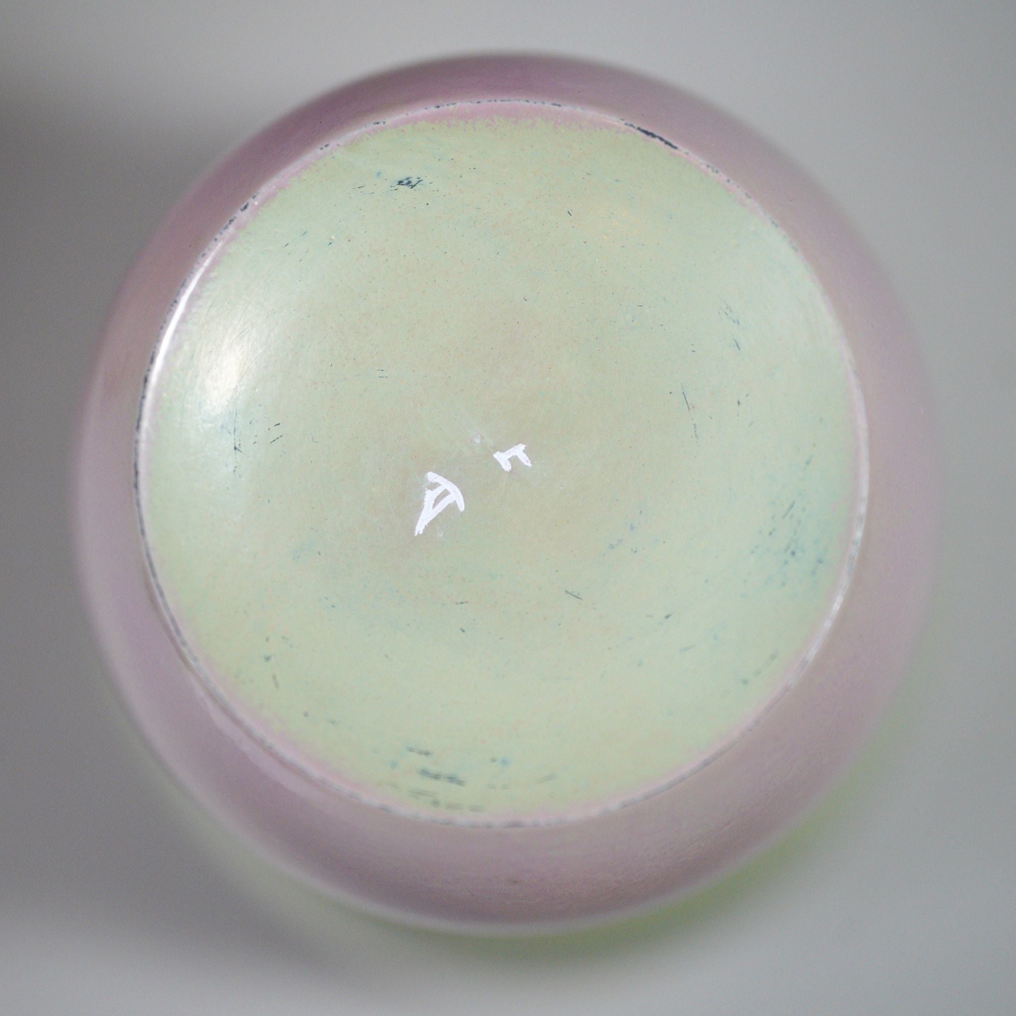 Lackiertes Porzellan | Monets Seerosen