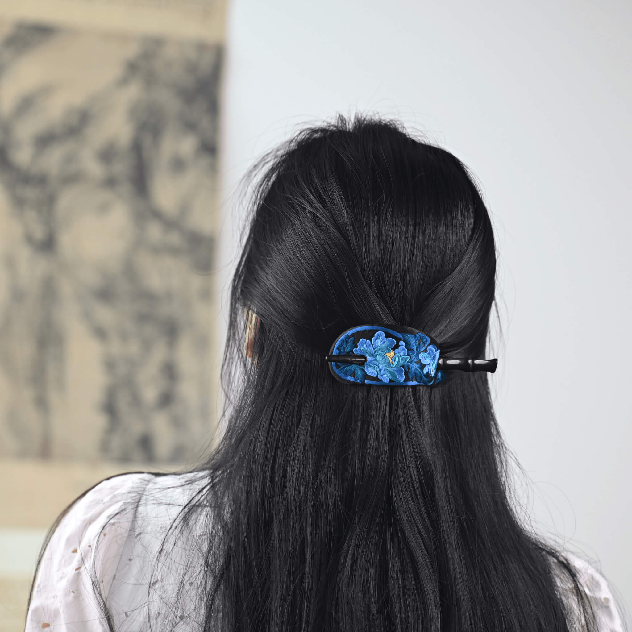 Shu Silk Embroidery DIY Kit | Peerless Beauty