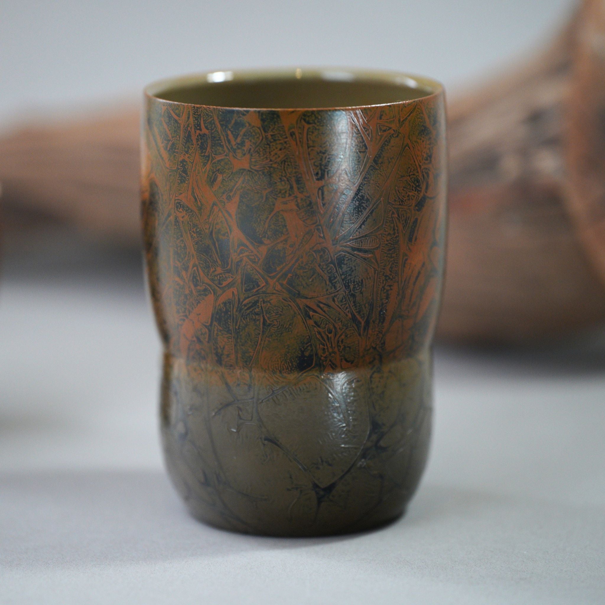 Lacquered Porcelain | Maillard Reaction