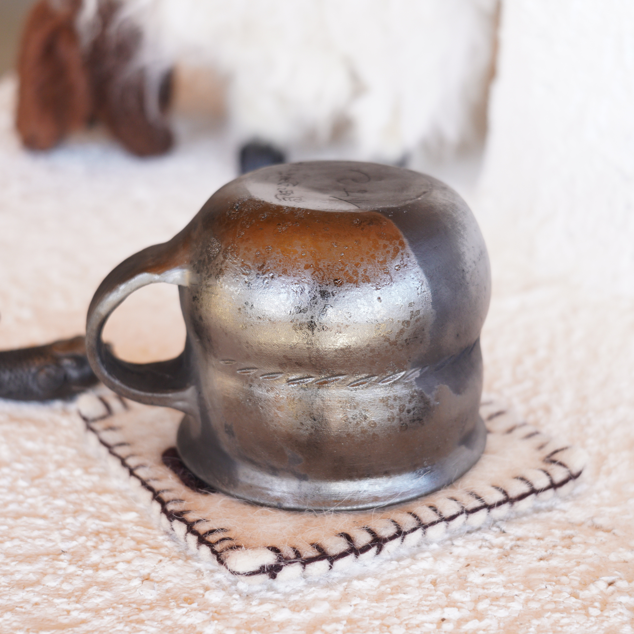 Cerámica negra | Bolso de mano