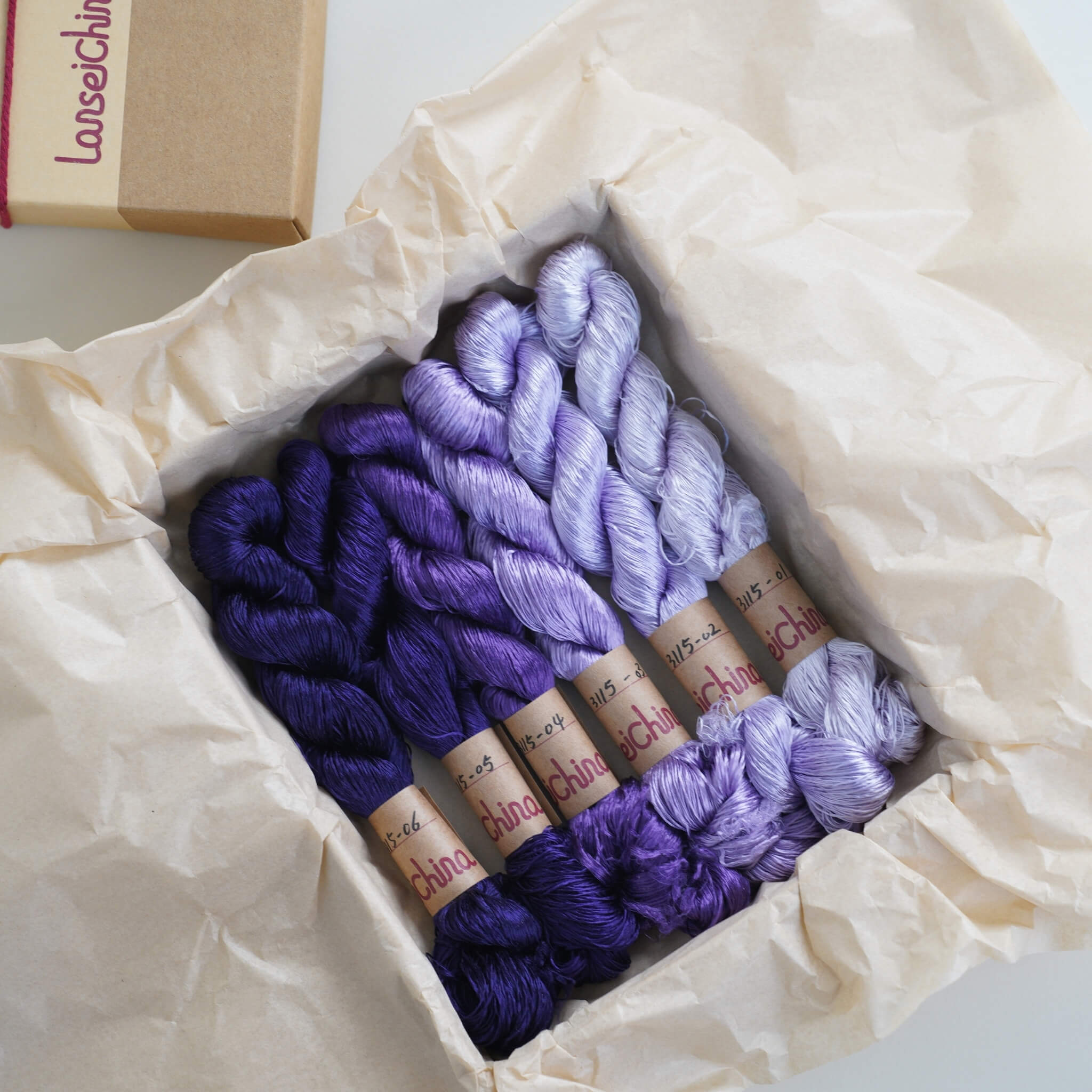 Untwisted Mulberry Silk For Ronghua | Colour #3115