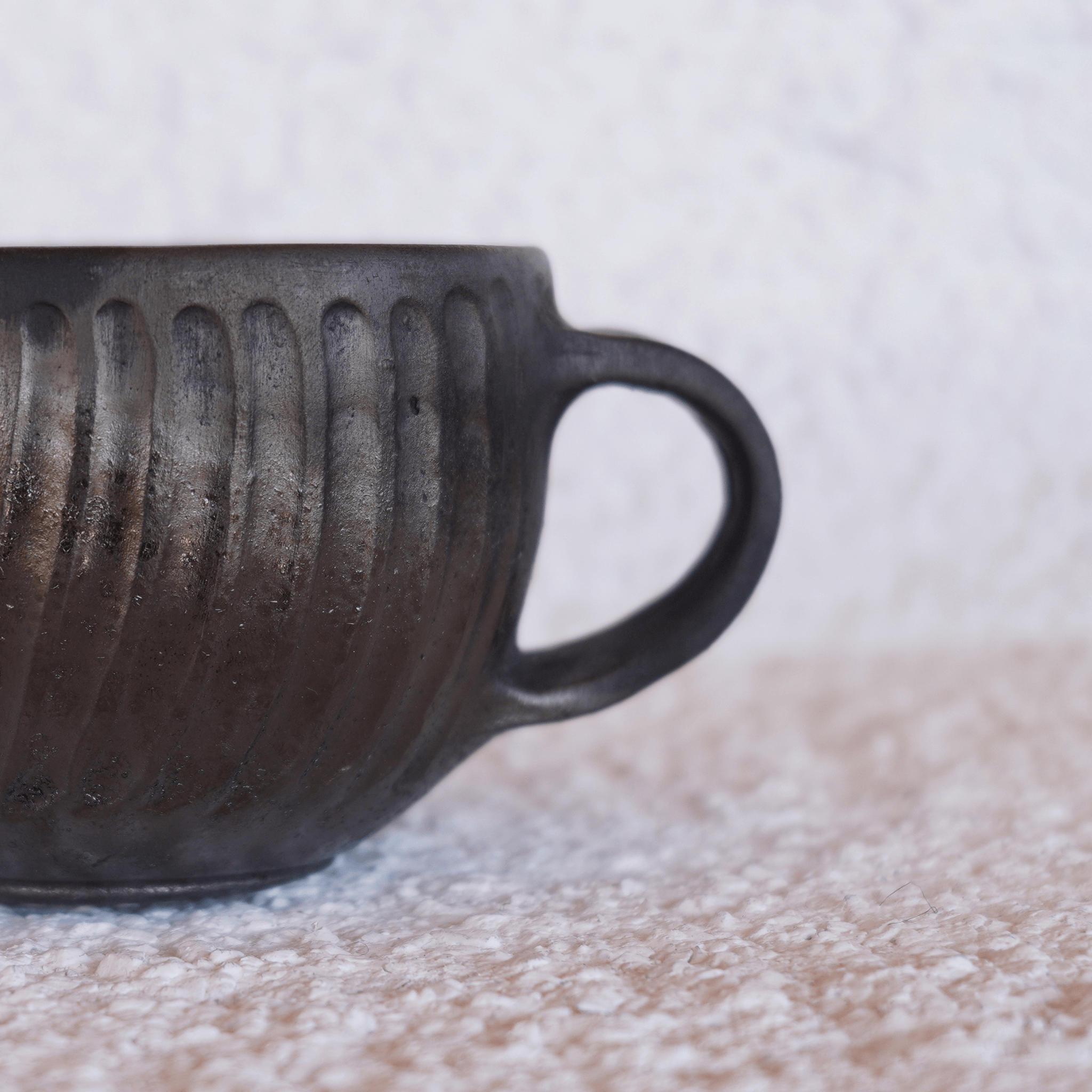 Black Pottery | Wave
