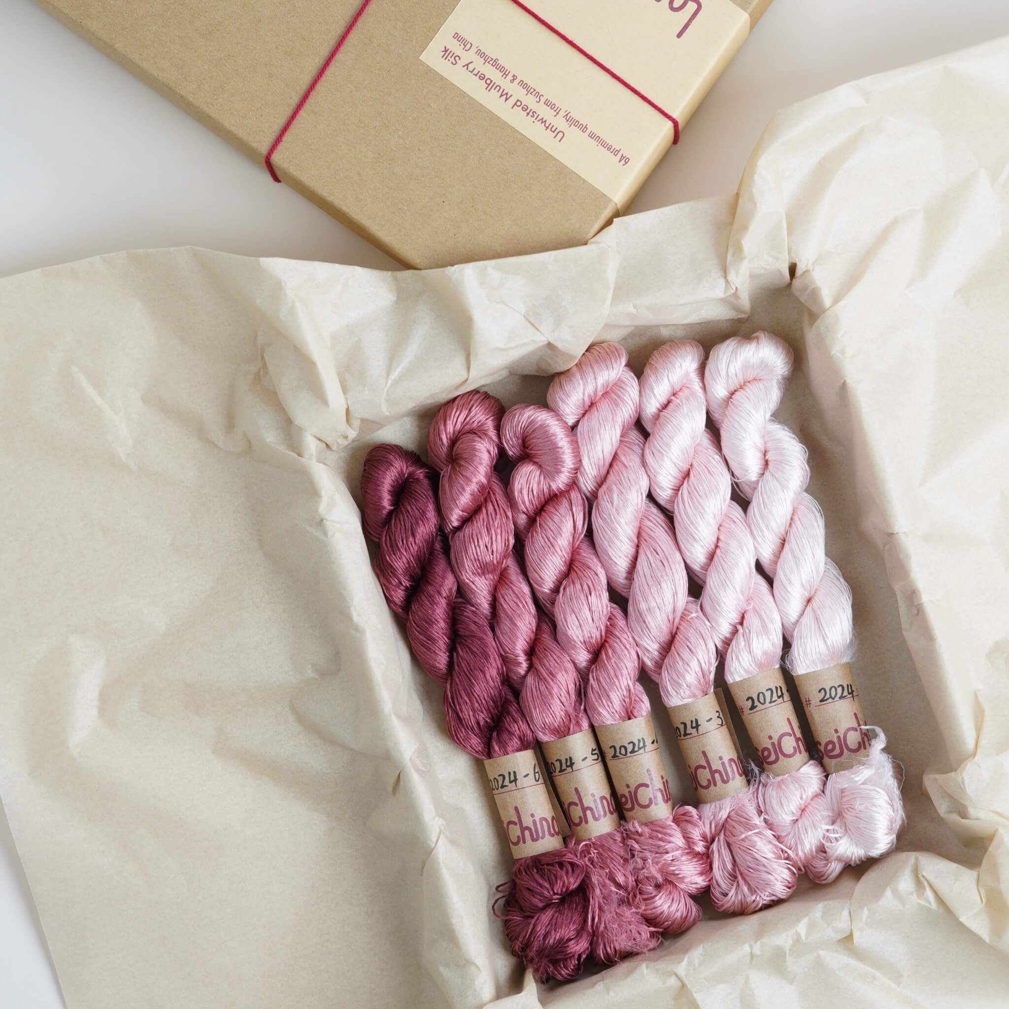 Seda de morera sin torcer para Ronghua | Color #2024