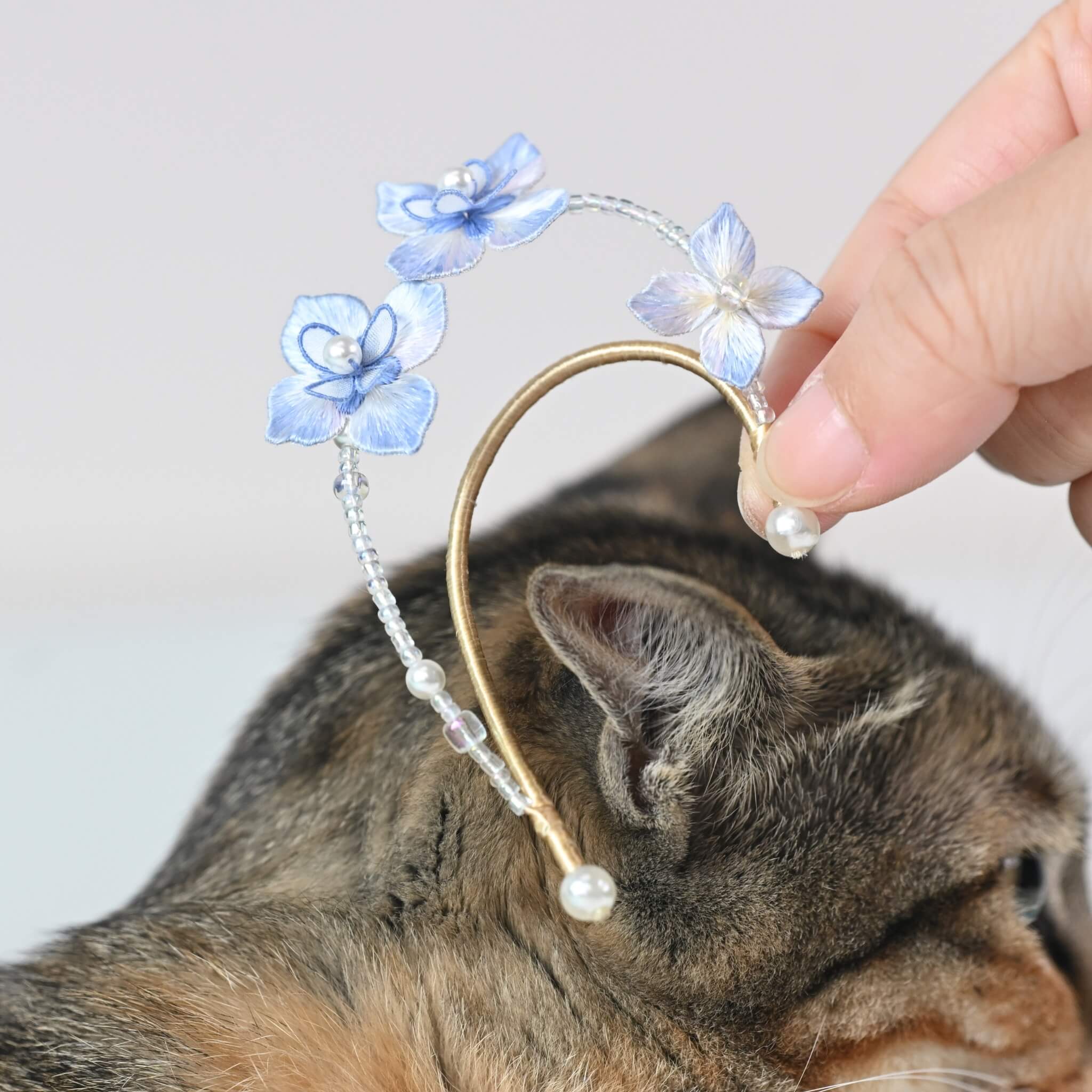 Shu Silk Embroidery DIY Kit | Endless Summer Ear Cuff