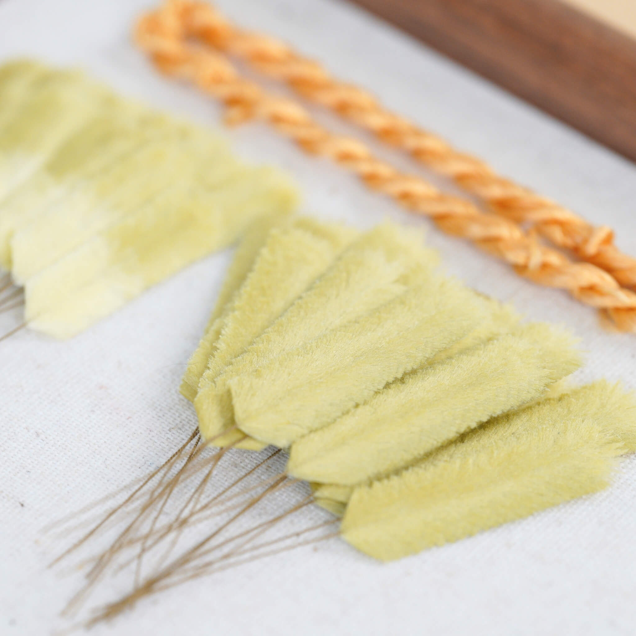 Pre-Made Petal Ronghua Kit | Green Daisy