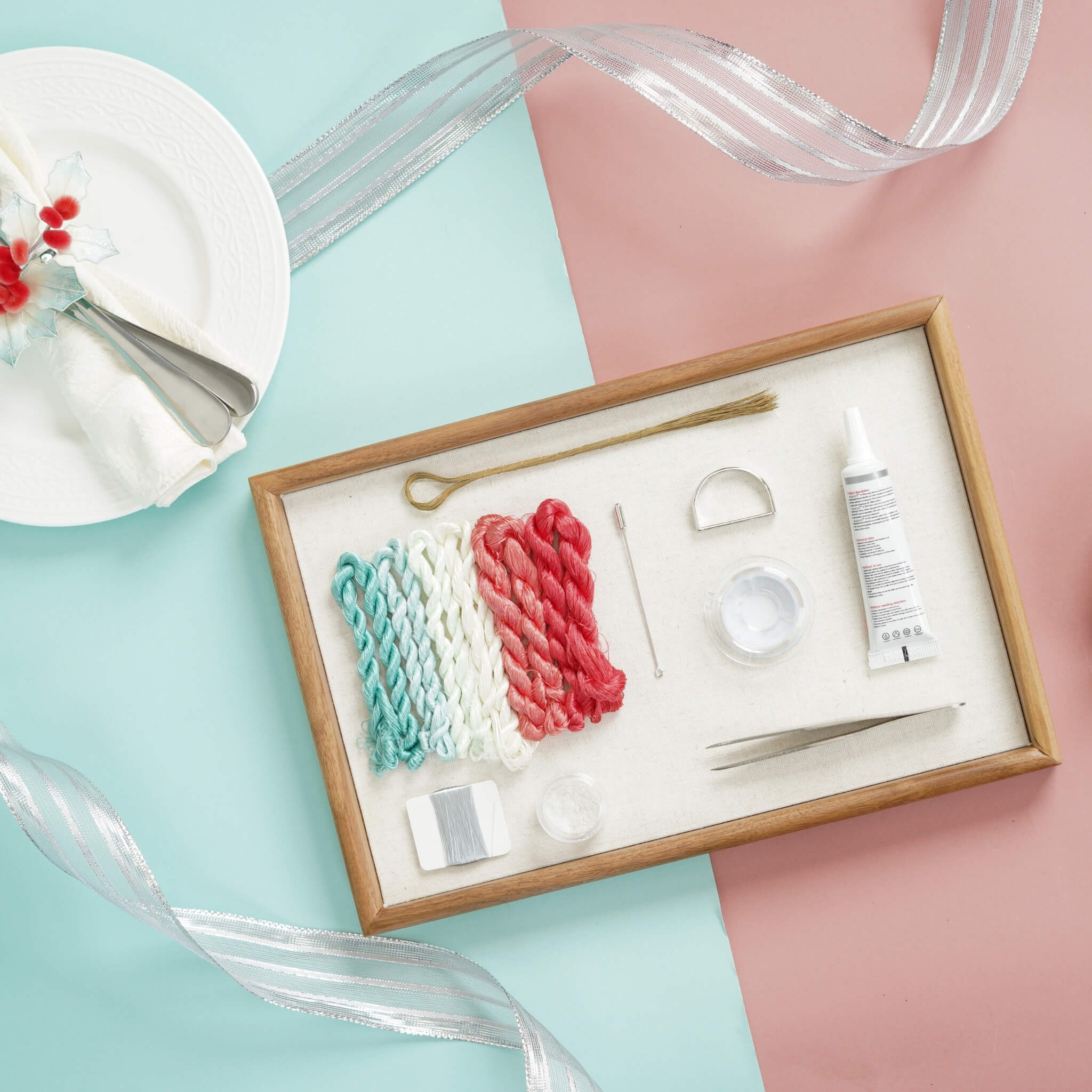 Ronghua DIY Kit | Snowy Holly Napkin Ring