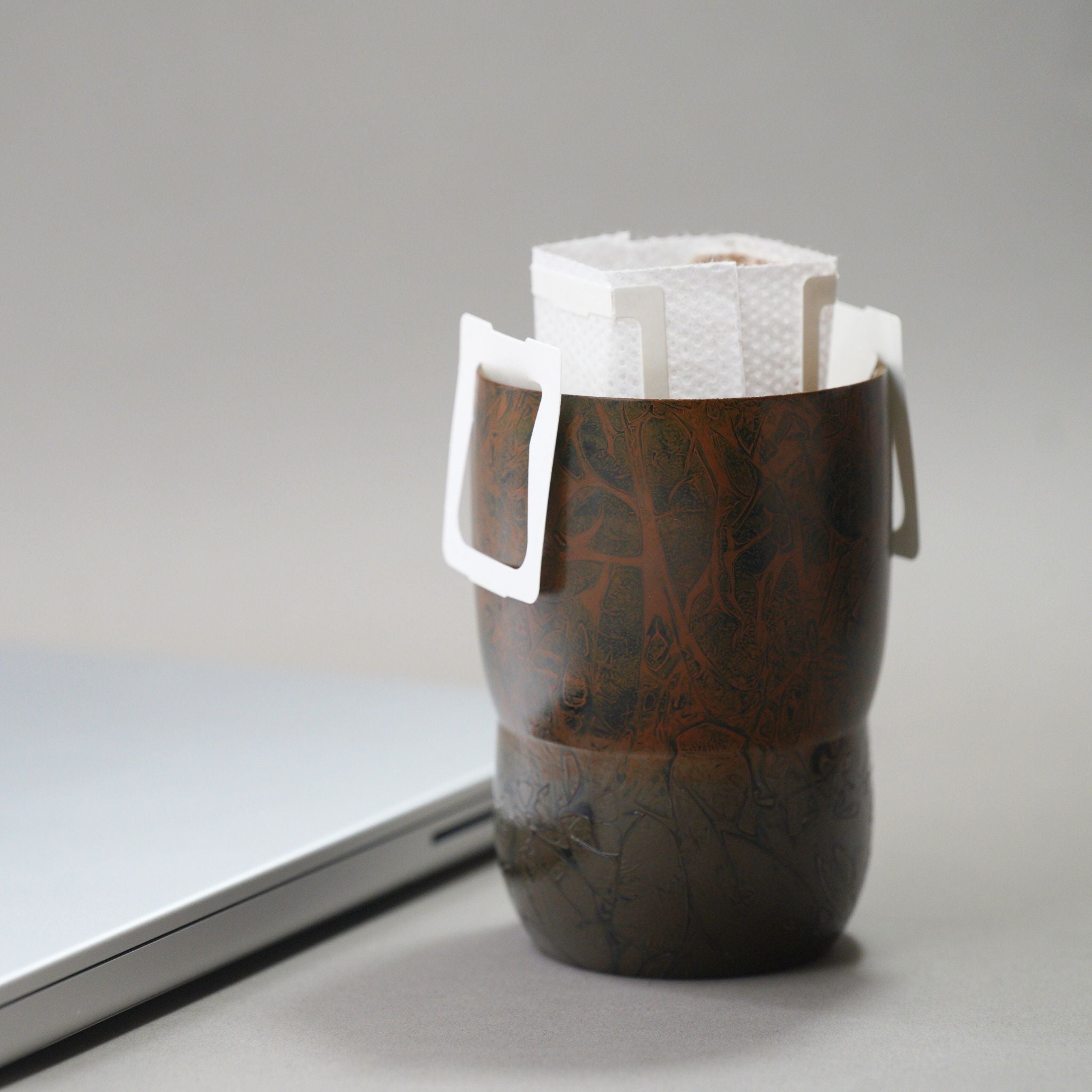 Lacquered Porcelain | Maillard Reaction