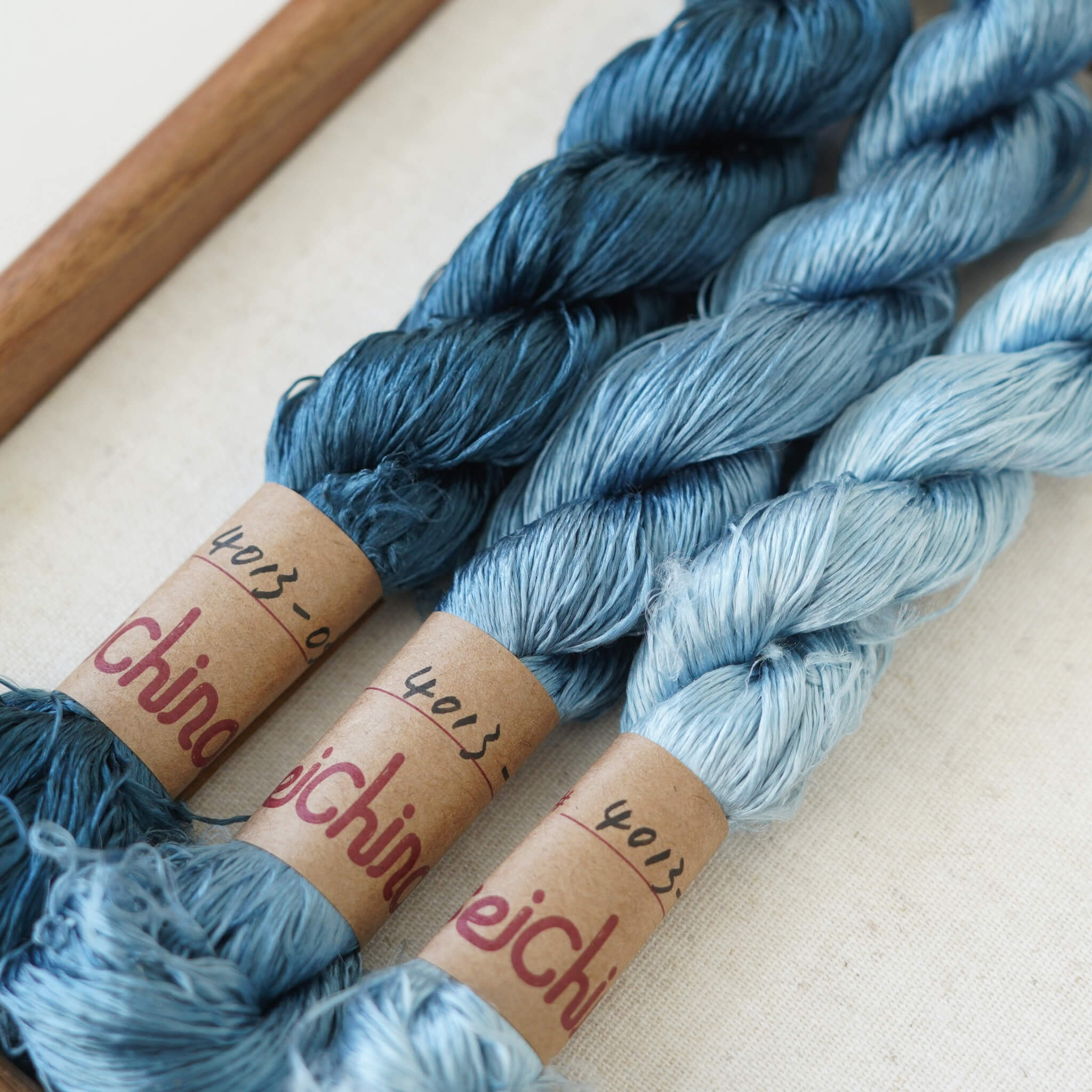 Untwisted Mulberry Silk For Ronghua | Colour #4013