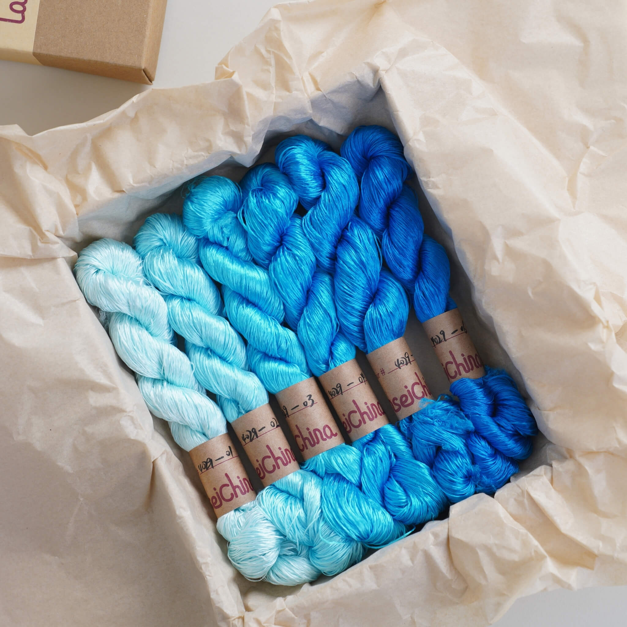 Untwisted Mulberry Silk For Ronghua | Colour #4029