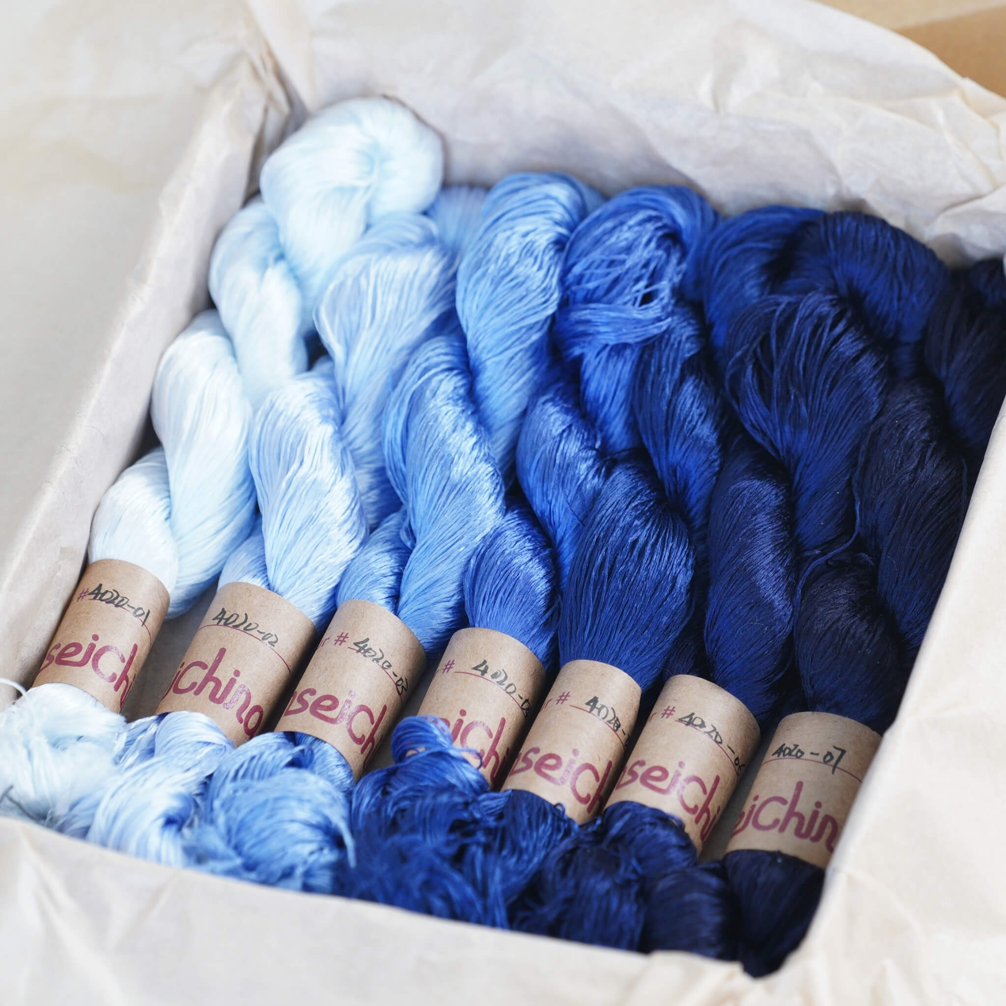 Untwisted Mulberry Silk For Ronghua | Colour #4020