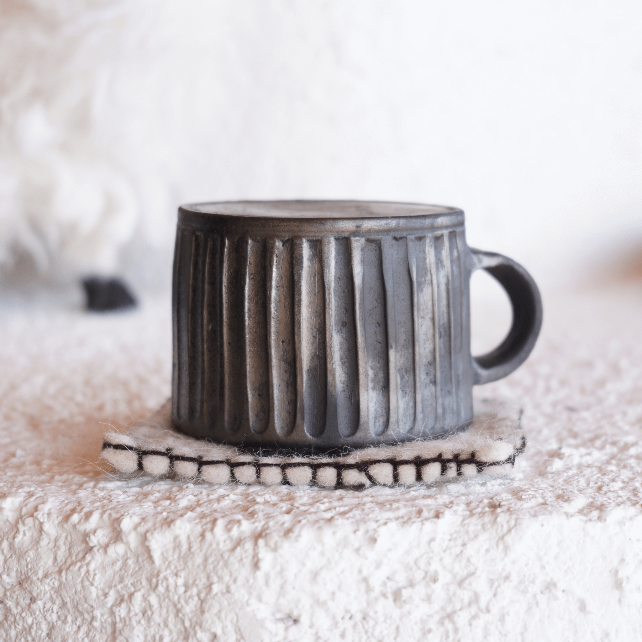 Black Pottery | Linea Sip