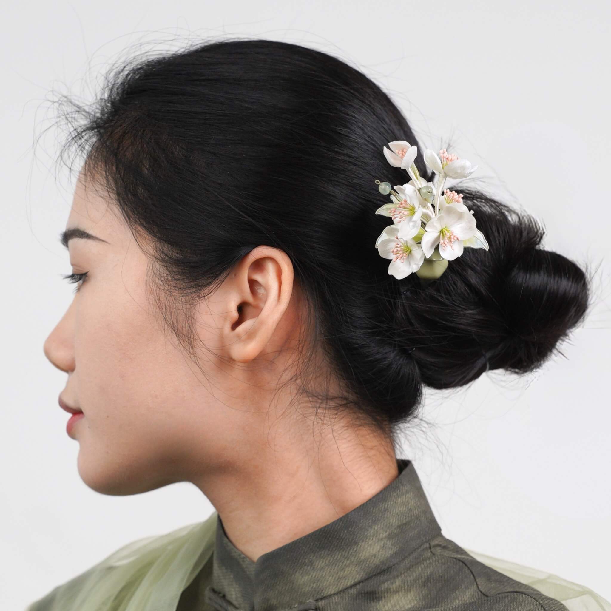 Ronghua DIY Kit | Pear Blossoms Under the Moon