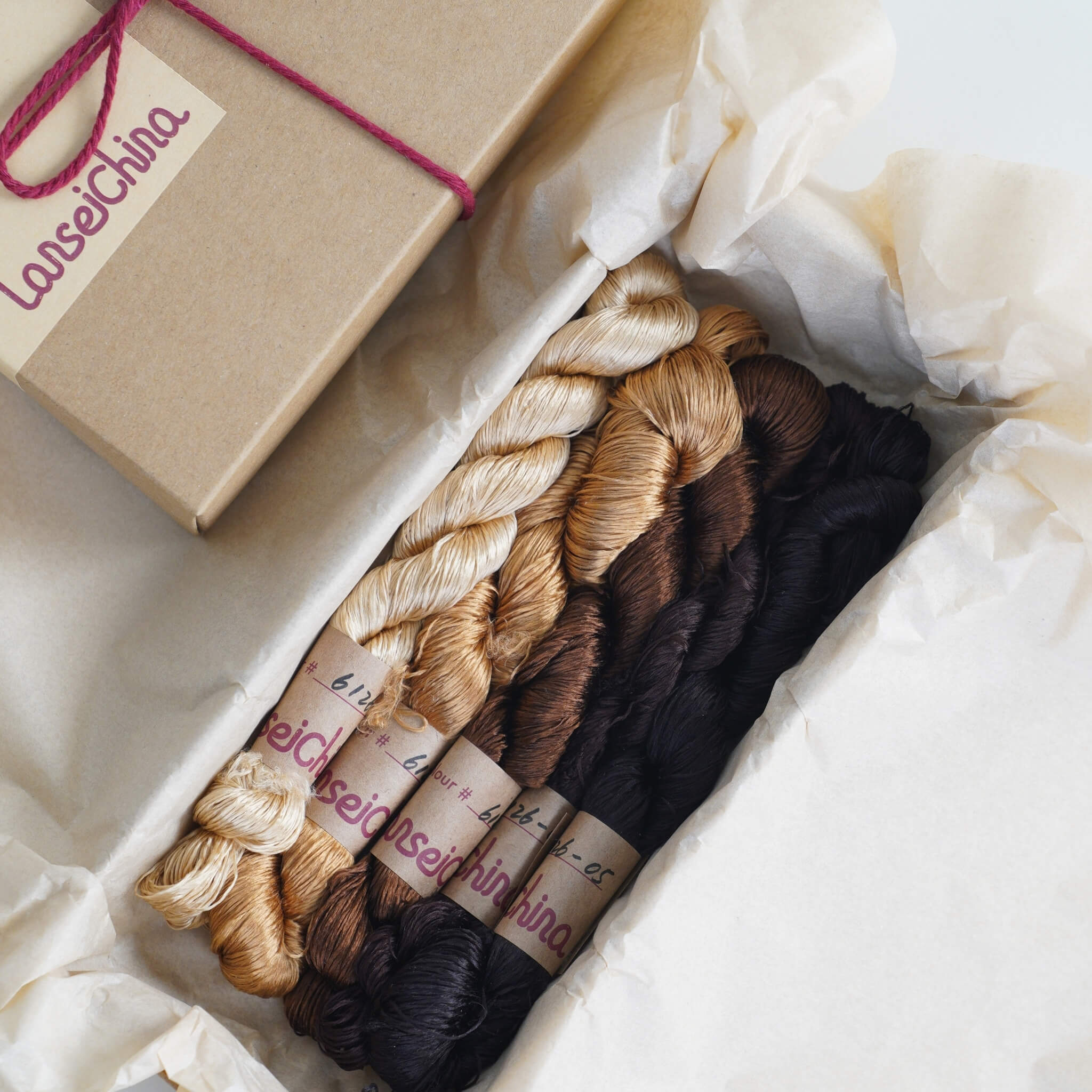 Untwisted Mulberry Silk For Ronghua | Colour #6126