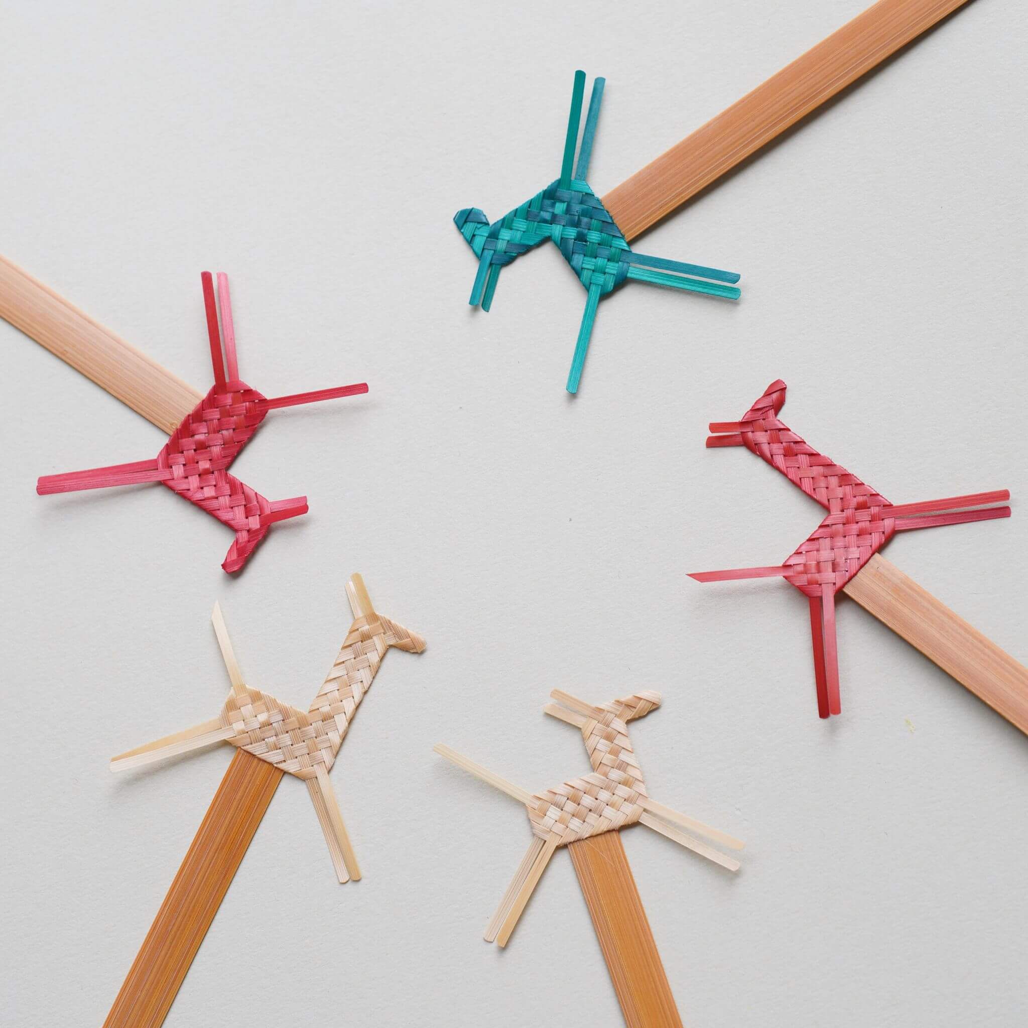 Bamboo-woven bookmarks | Running Horse