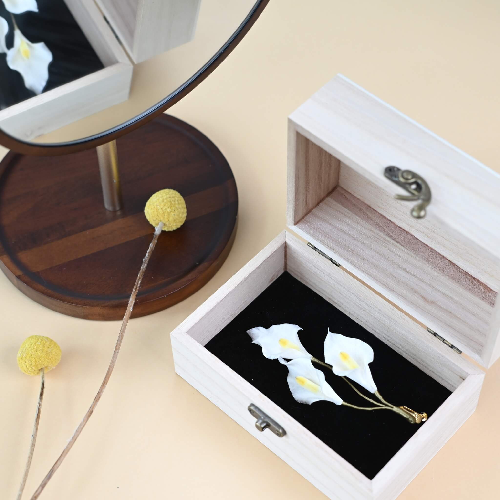Ronghua DIY Kit | Calla Lilies
