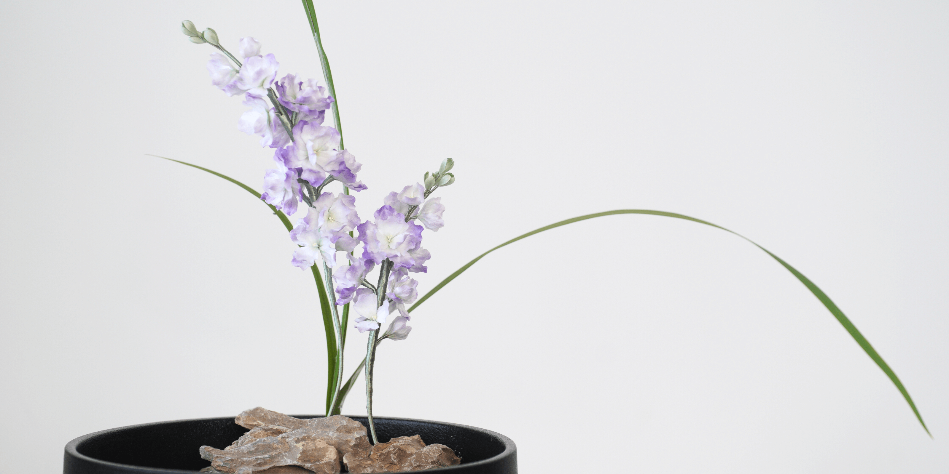 Ronghua Tutorial: How to Make Violet Garden Brooch & Penjing