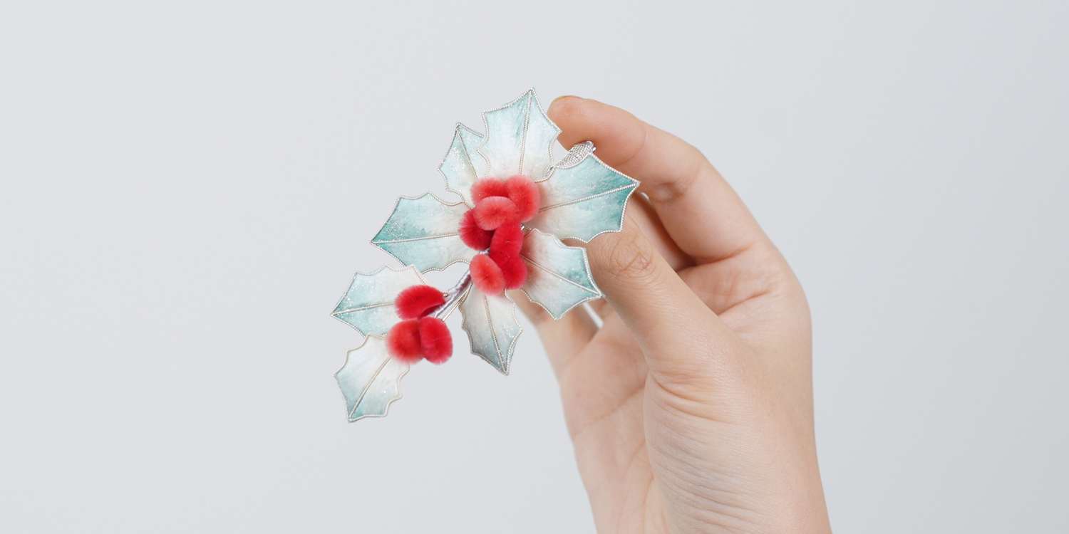 Ronghua Tutorial: How to Make Snowy Holly Napkin Ring/Brooch