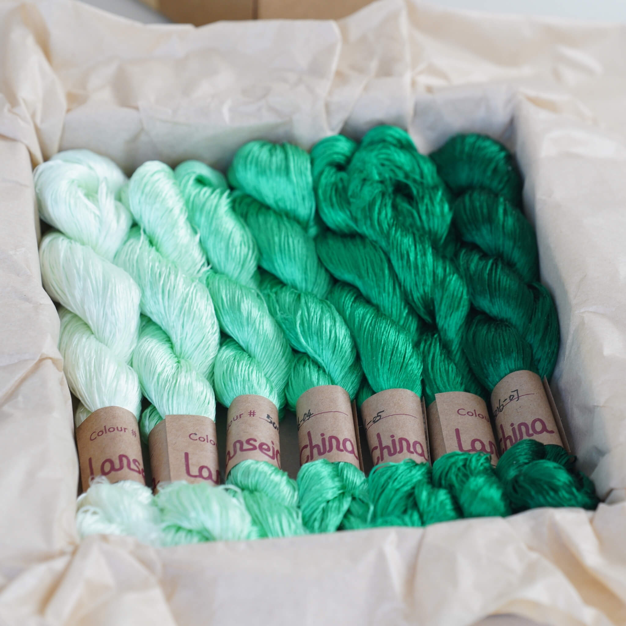 Untwisted Mulberry Silk For Ronghua | Colour #5016