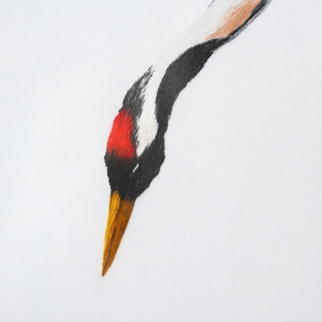 Grulla de corona roja de tinta | Bordado Shu