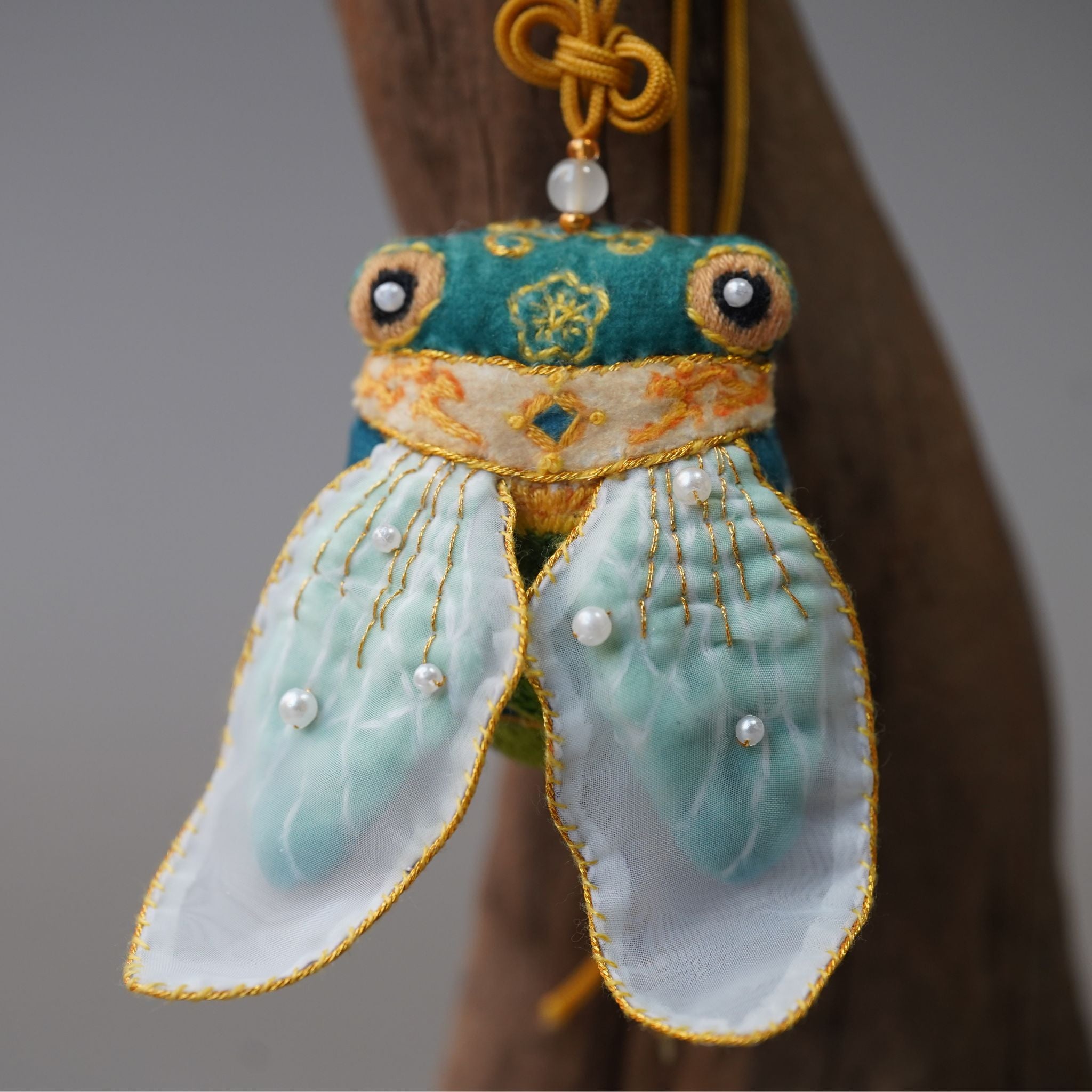 CicadaEmbroidery DIY Kit for Beginners, Unique Auspicious Fabric sachet with auspicious cicada design. Free international delivery for orders over $100.