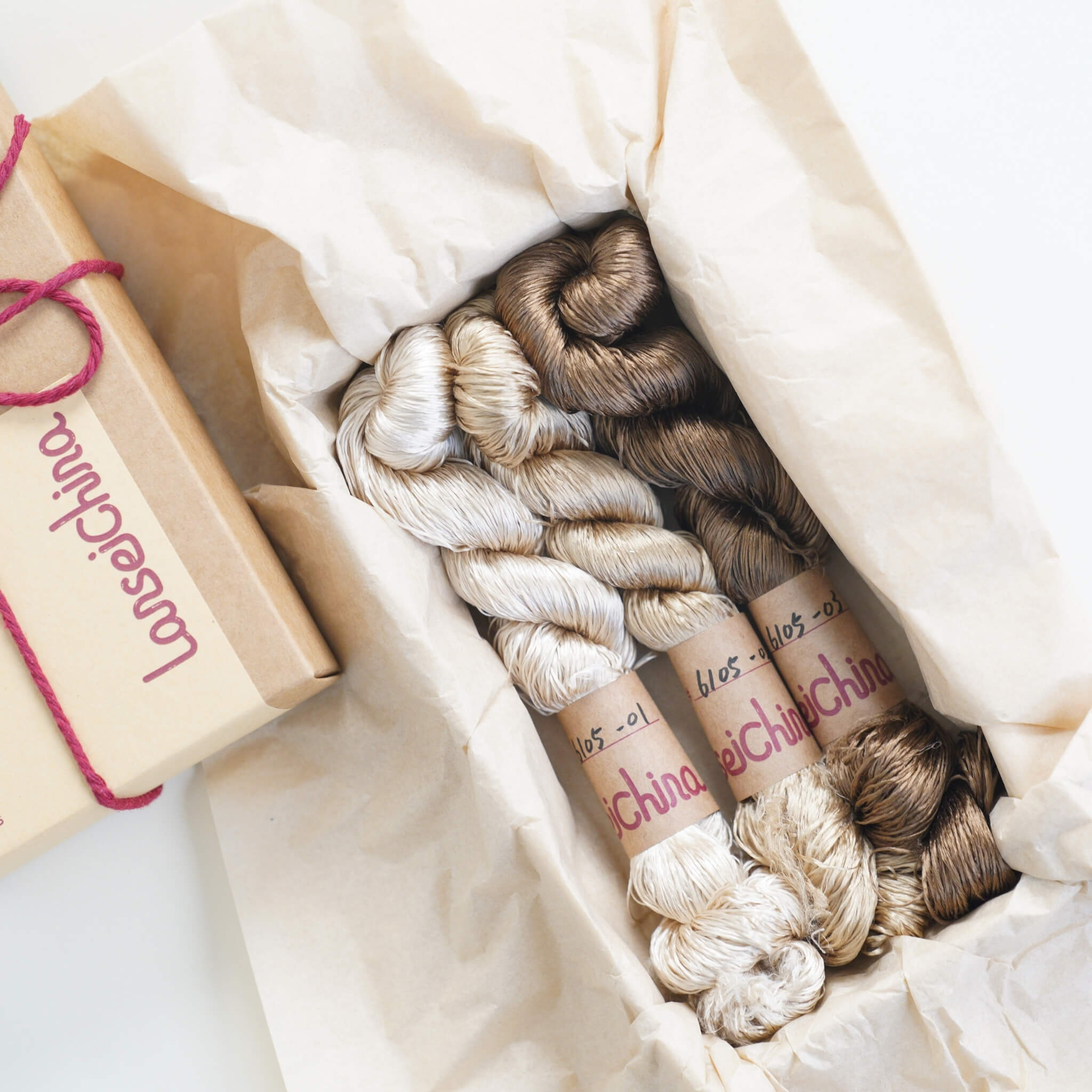 Untwisted Mulberry Silk For Ronghua | Colour #6105