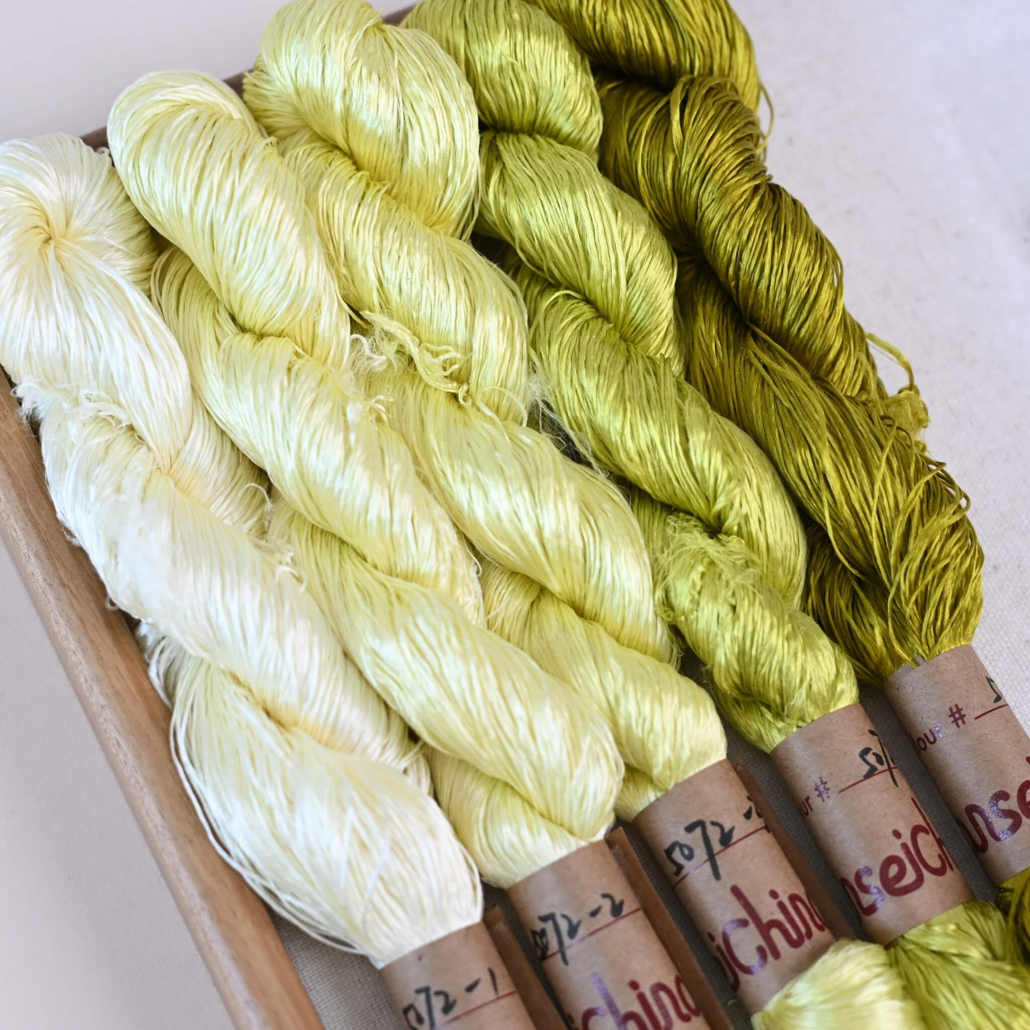 Untwisted Mulberry Silk For Ronghua | Colour #5072