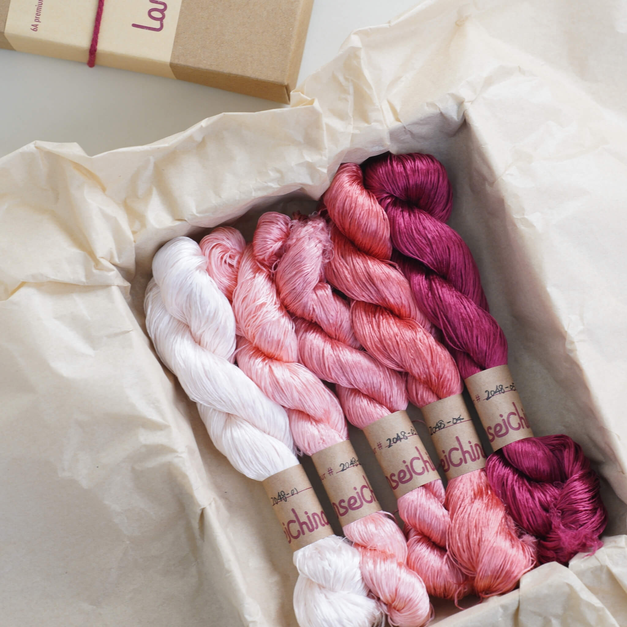 Untwisted Mulberry Silk For Ronghua | Colour #2048