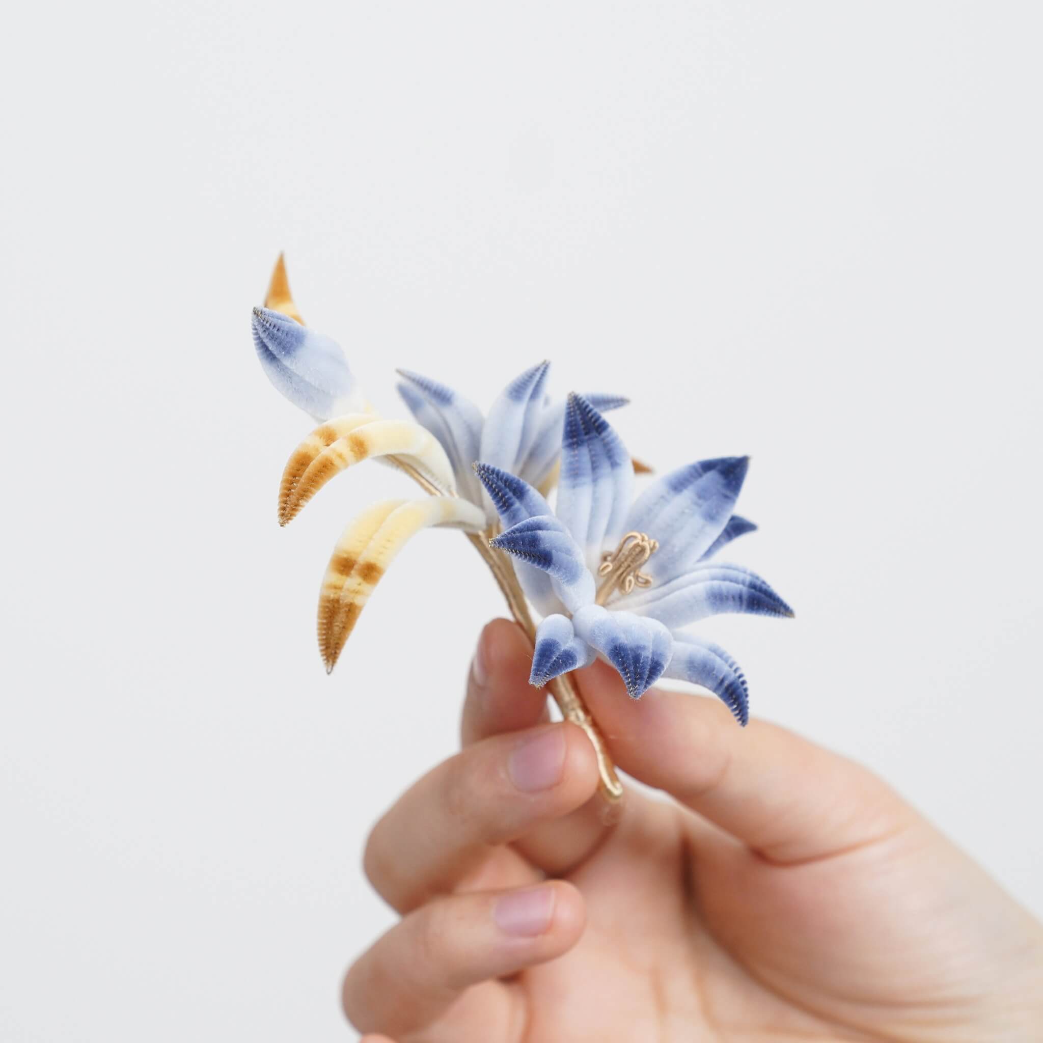 Ronghua DIY Kit | Gentian's Crescent