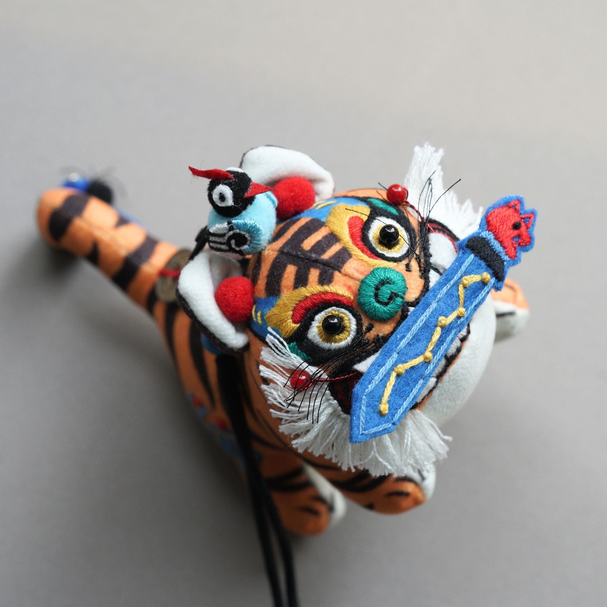 Talismán del tigre | Kit de bordado