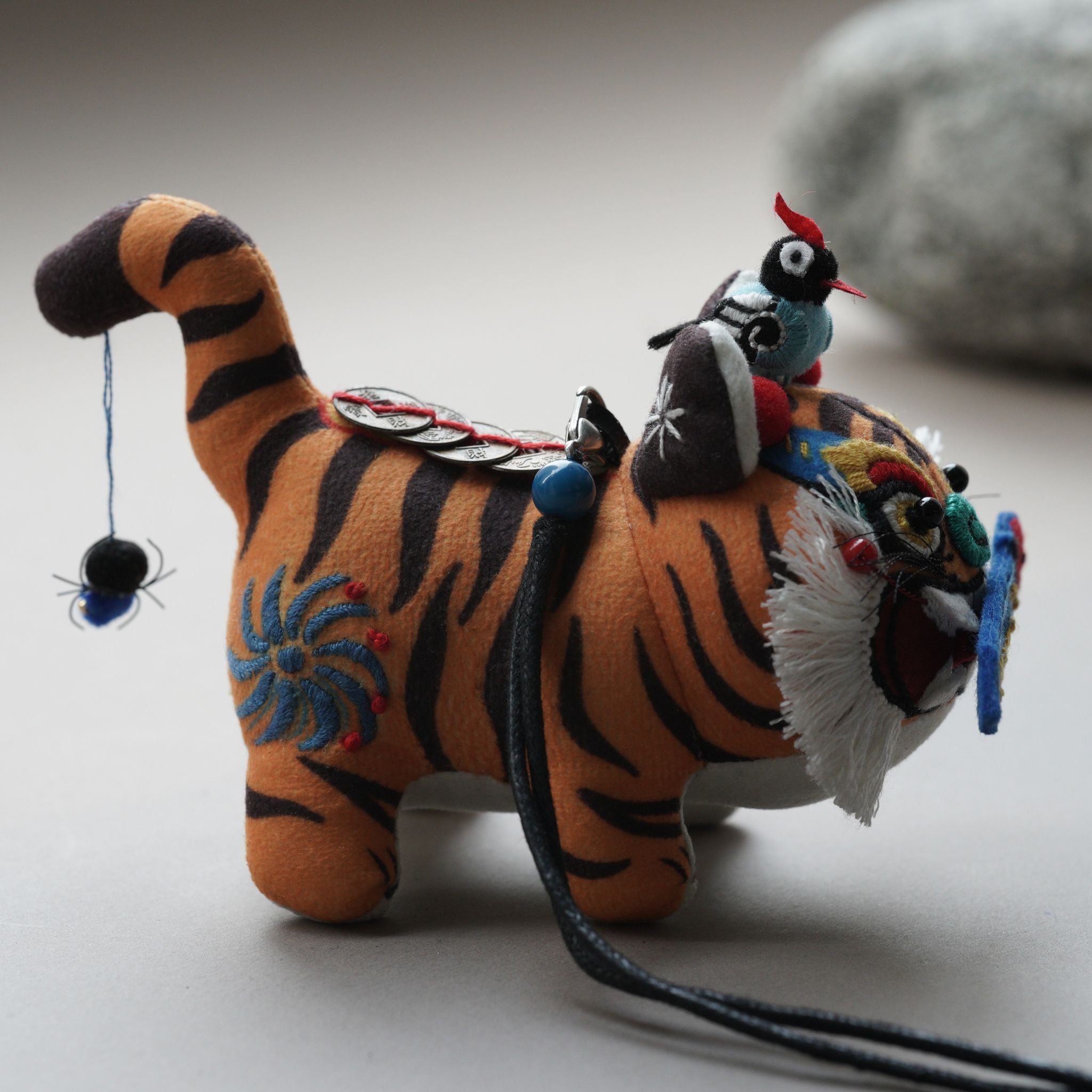 Talismán del tigre | Kit de bordado