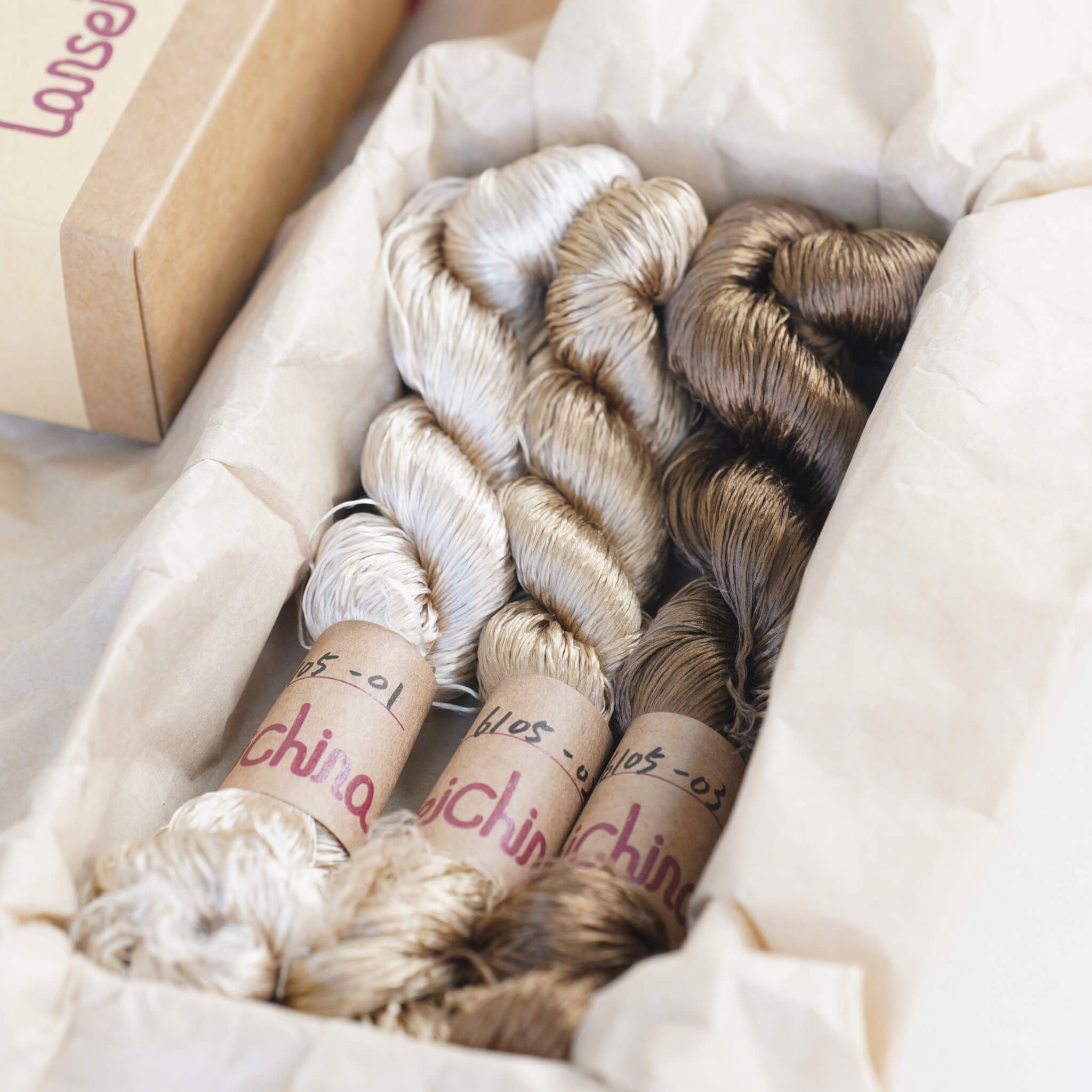 Untwisted Mulberry Silk For Ronghua | Colour #6105