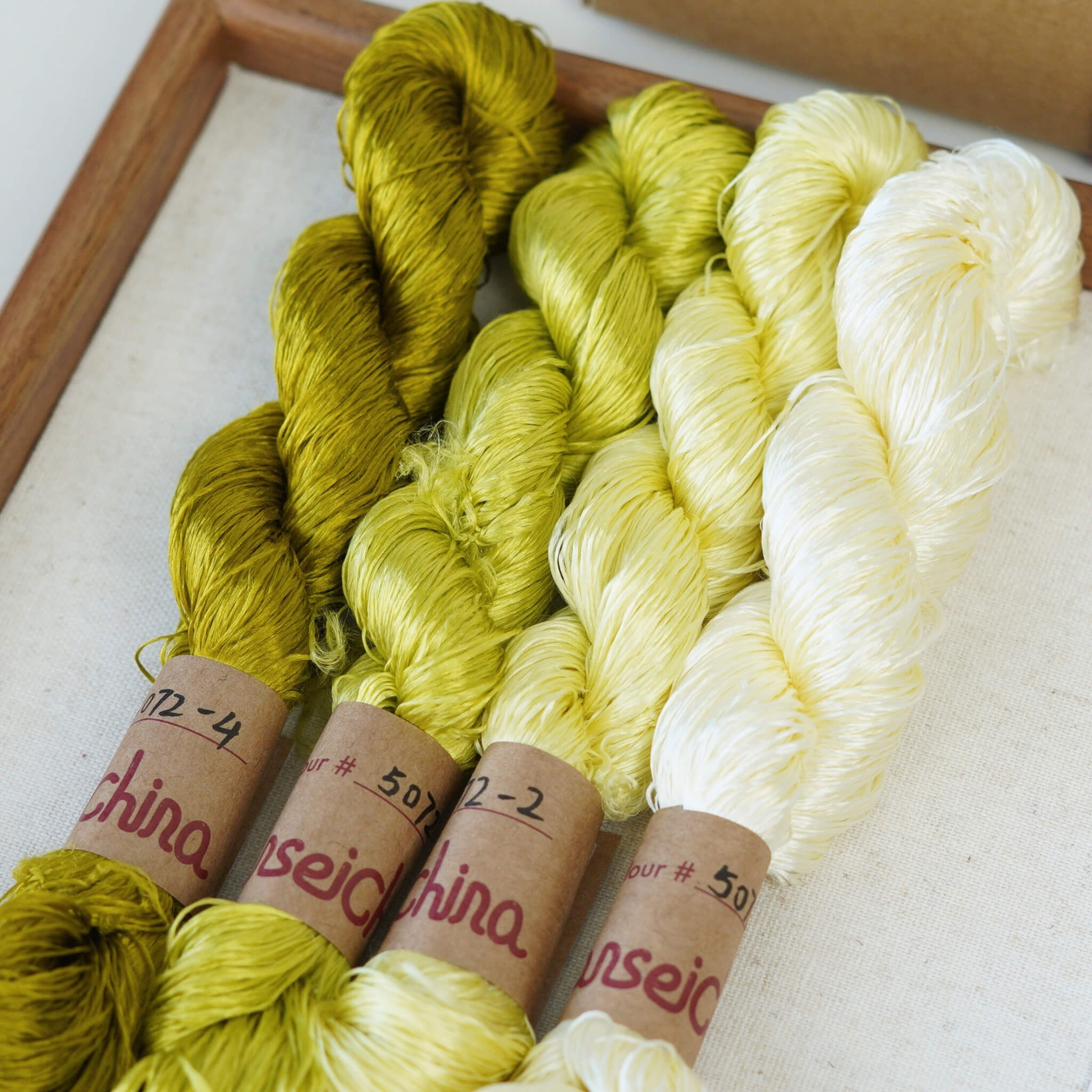 Untwisted Mulberry Silk For Ronghua | Colour #5072