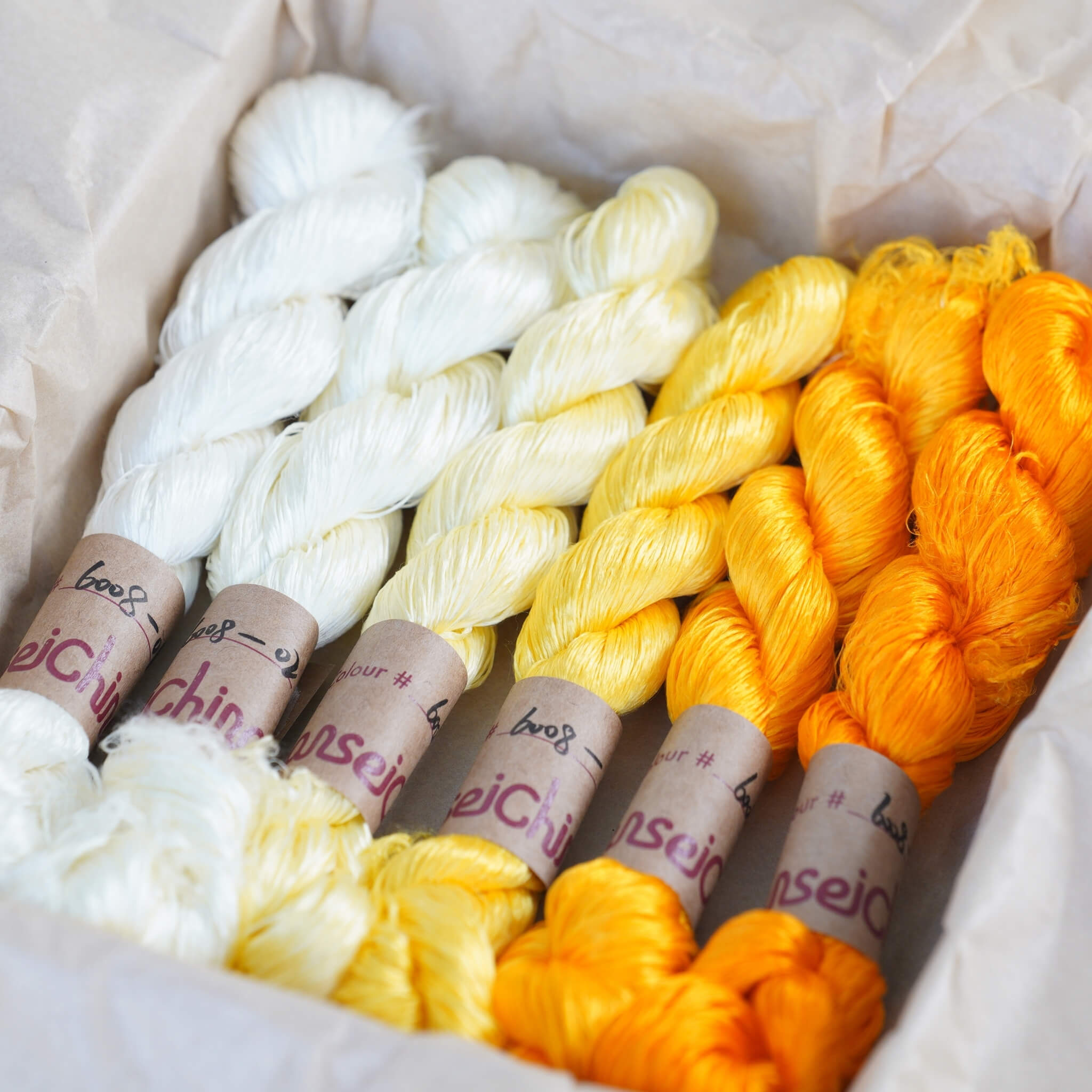 Untwisted Mulberry Silk For Ronghua | Colour #6008