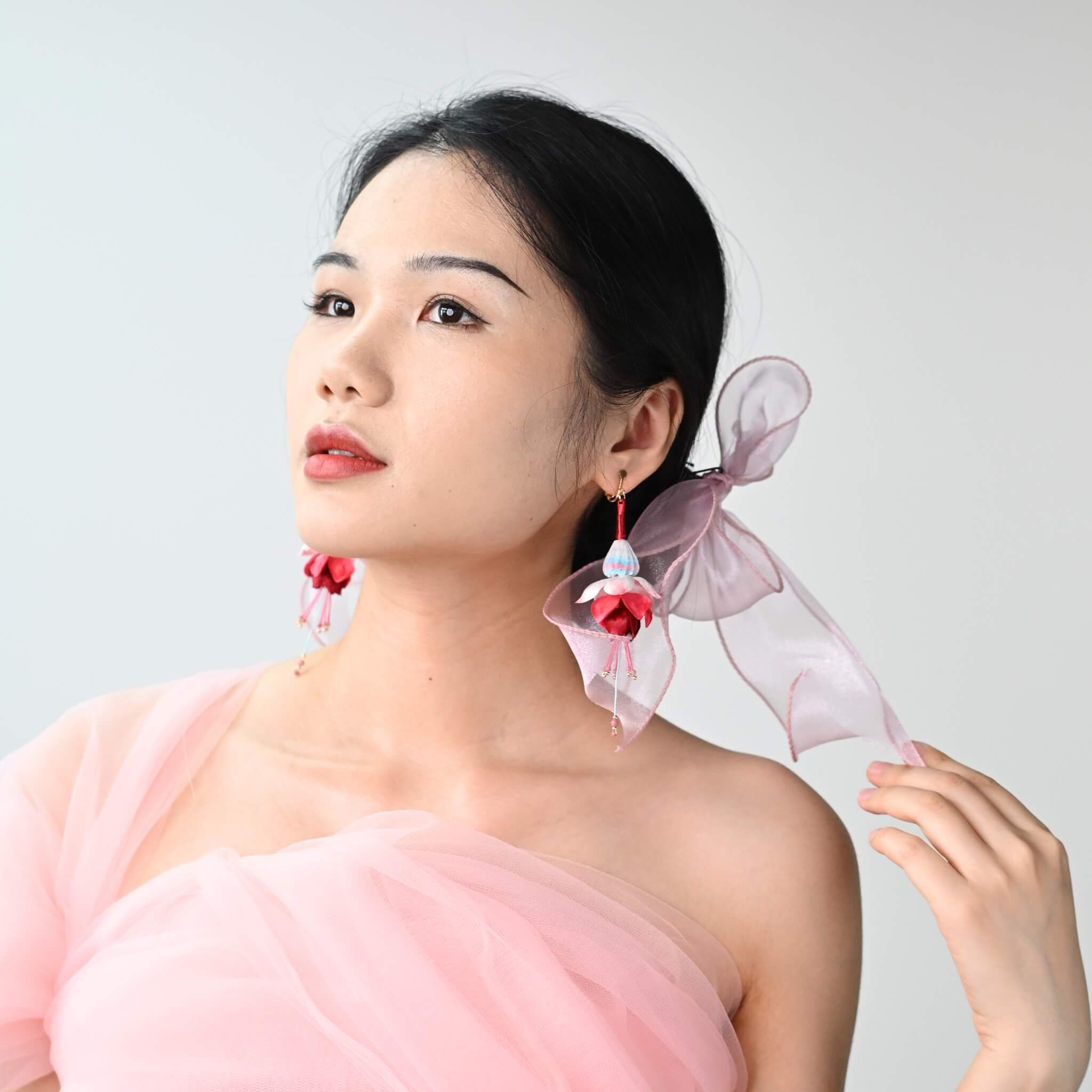 Ronghua DIY Kit | Fuchsia Ear Clips