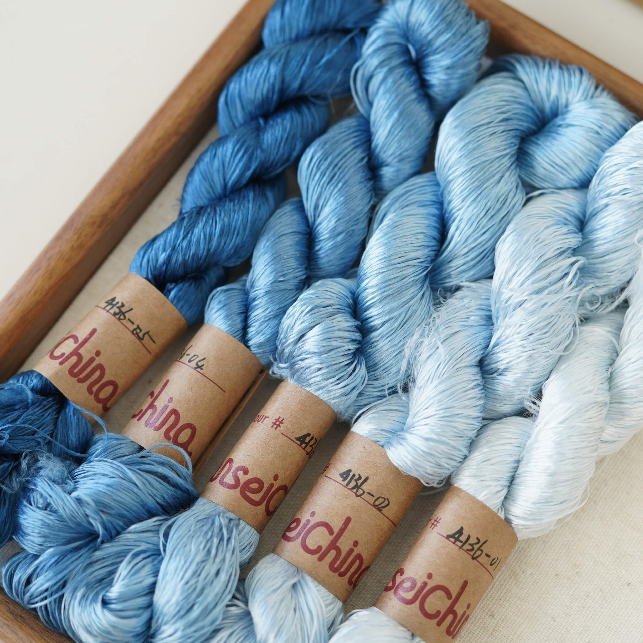 Untwisted Mulberry Silk For Ronghua | Colour #4136