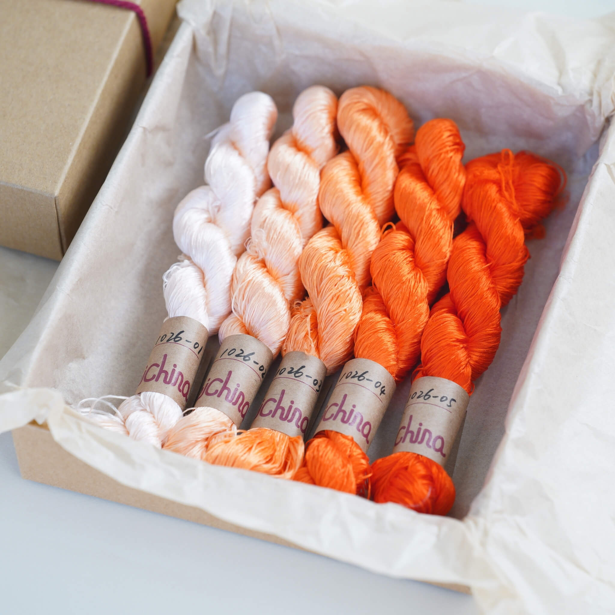 Untwisted Mulberry Silk For Ronghua | Colour #1026