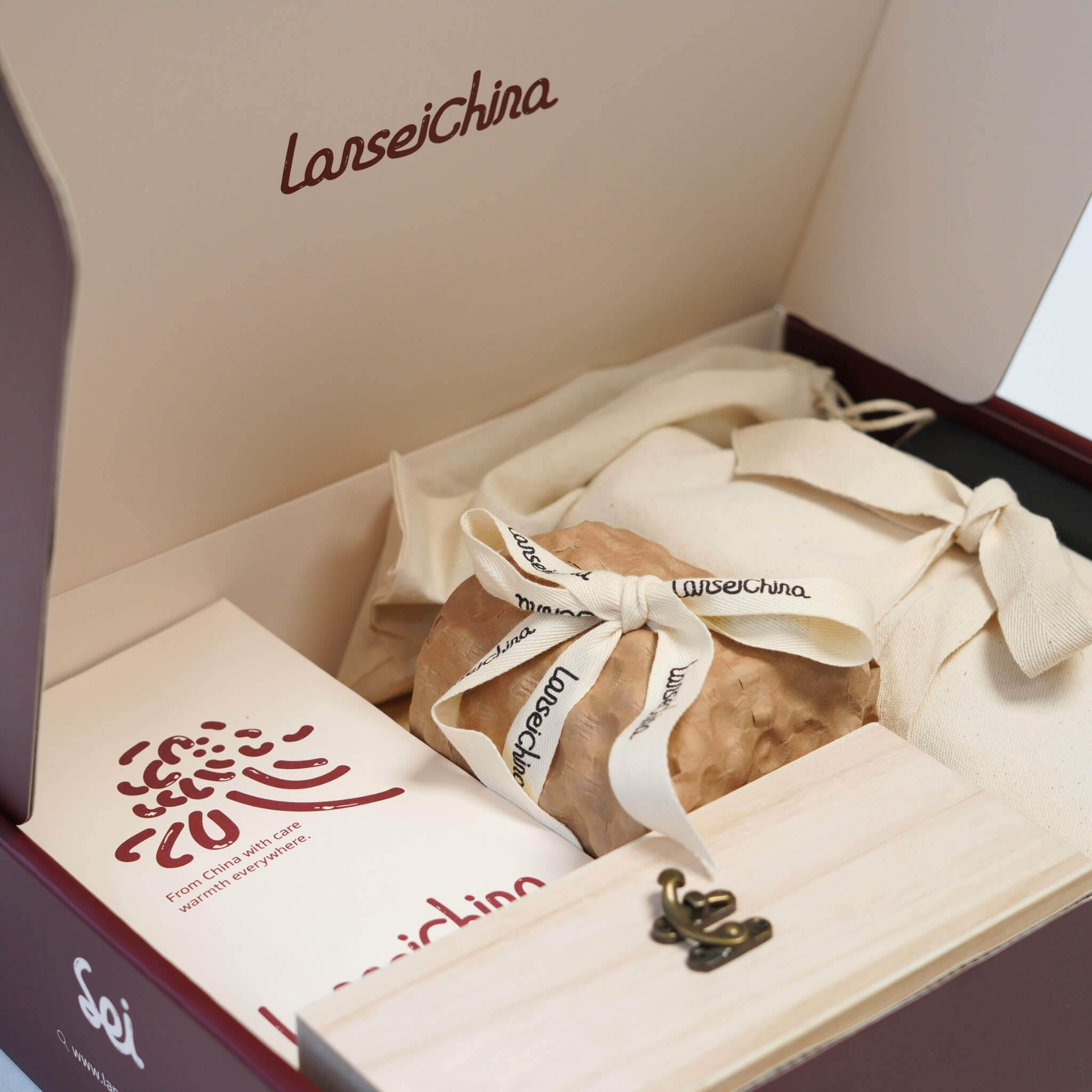 [Save 15%] A Big Treat for Crafty Hands | 2025 Christmas Edition