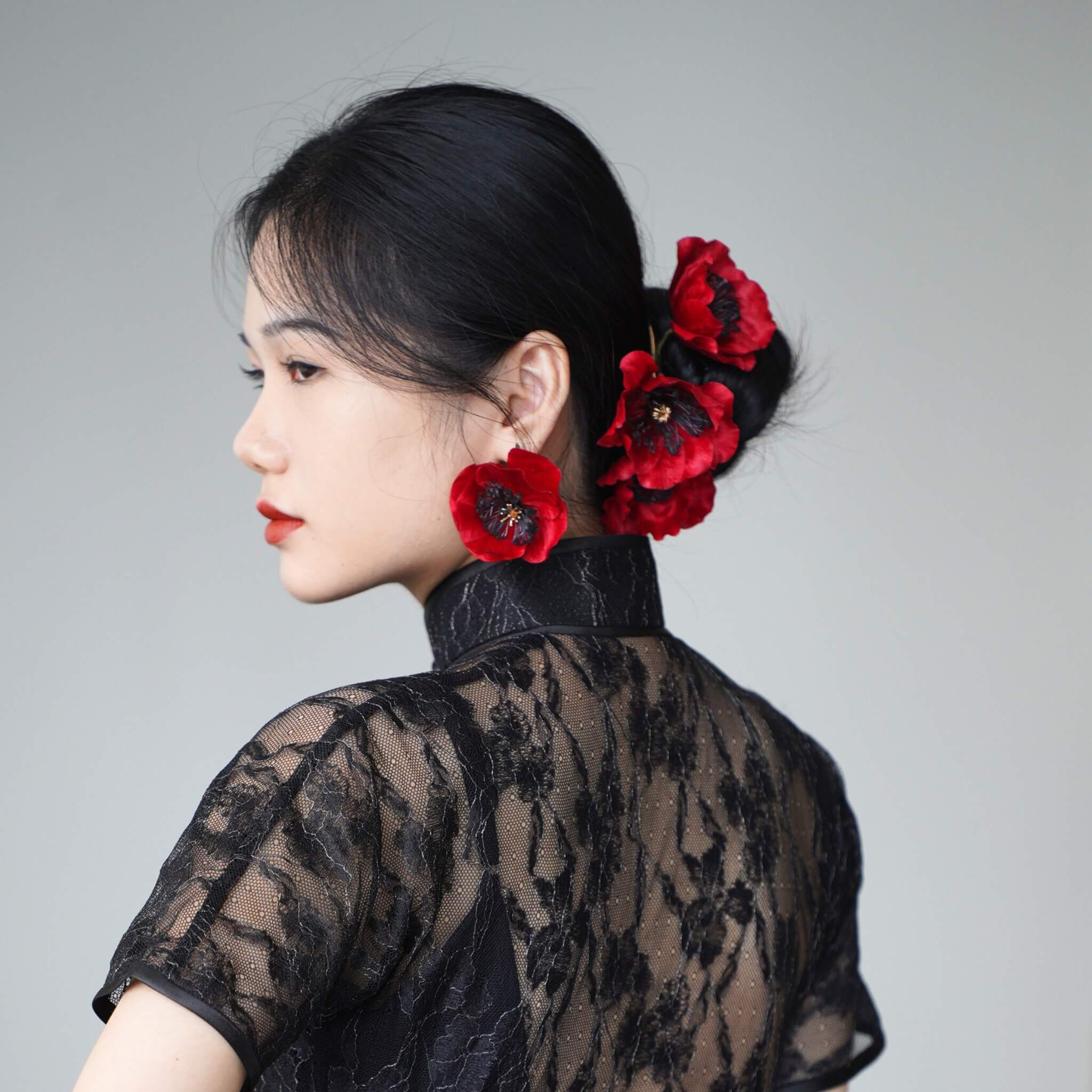 Handmade Ronghua Earrings |August Poppies