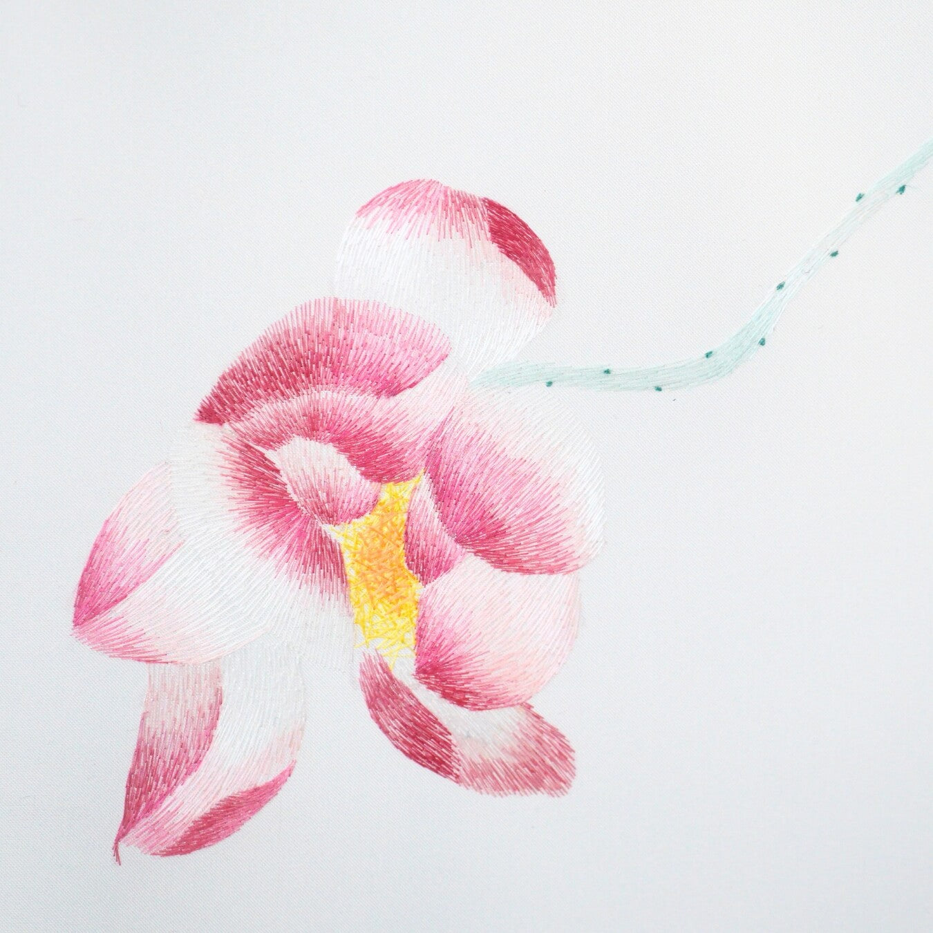 A Piece of Summer | Shu Embroidery