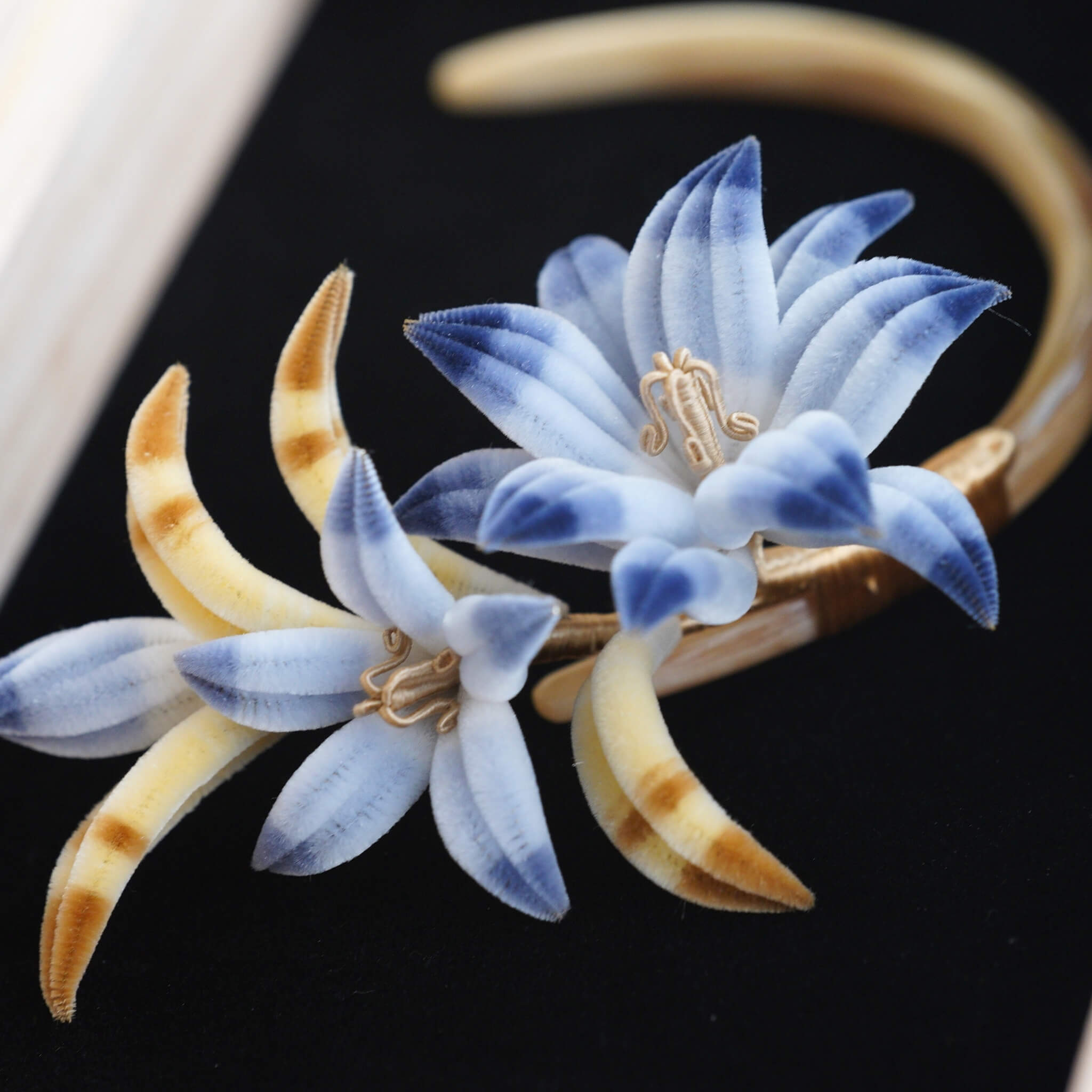 Ronghua DIY Kit | Gentian's Crescent