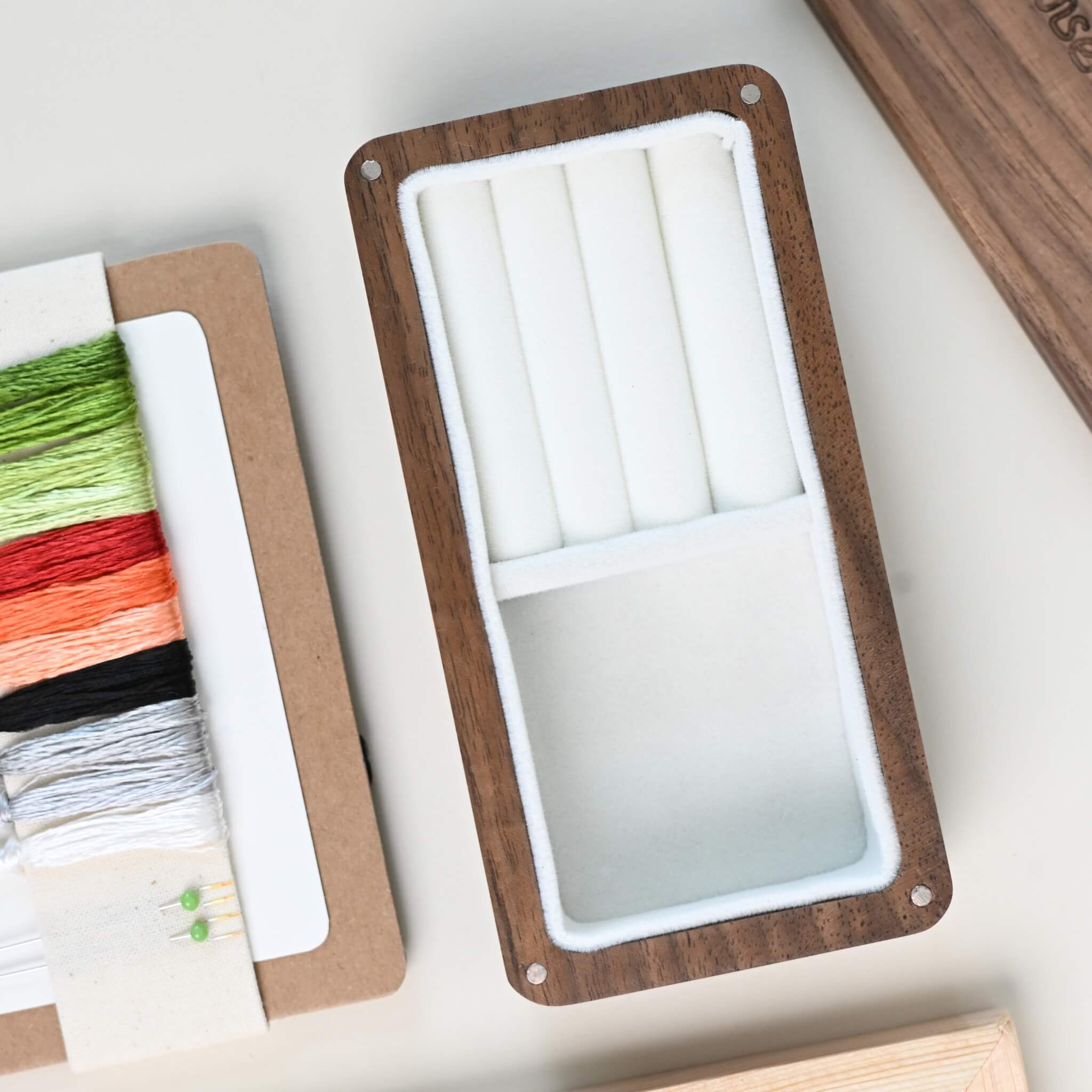 Shu Silk Embroidery DIY Kit | Willow & Swallow